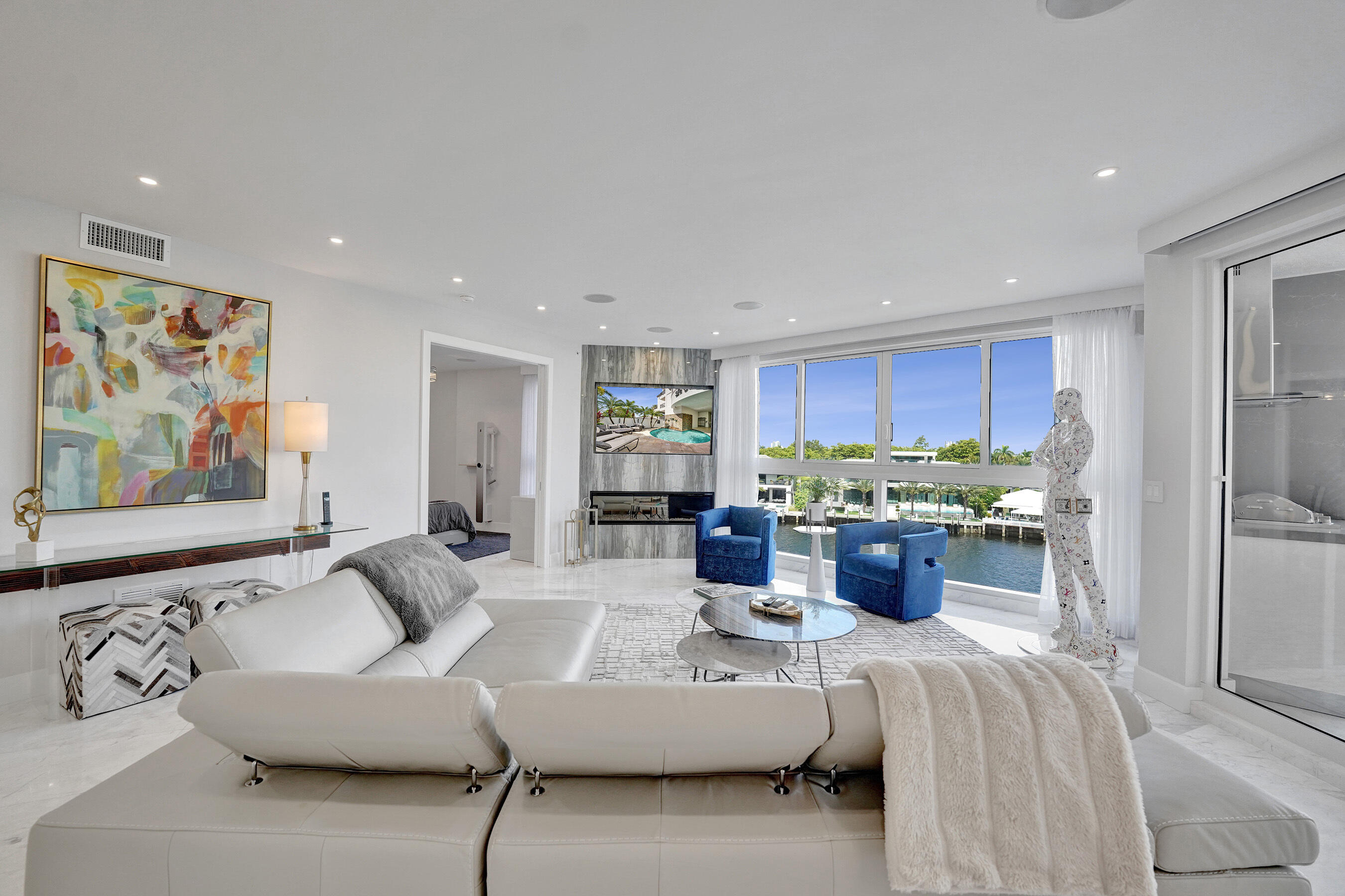 main property photo 79