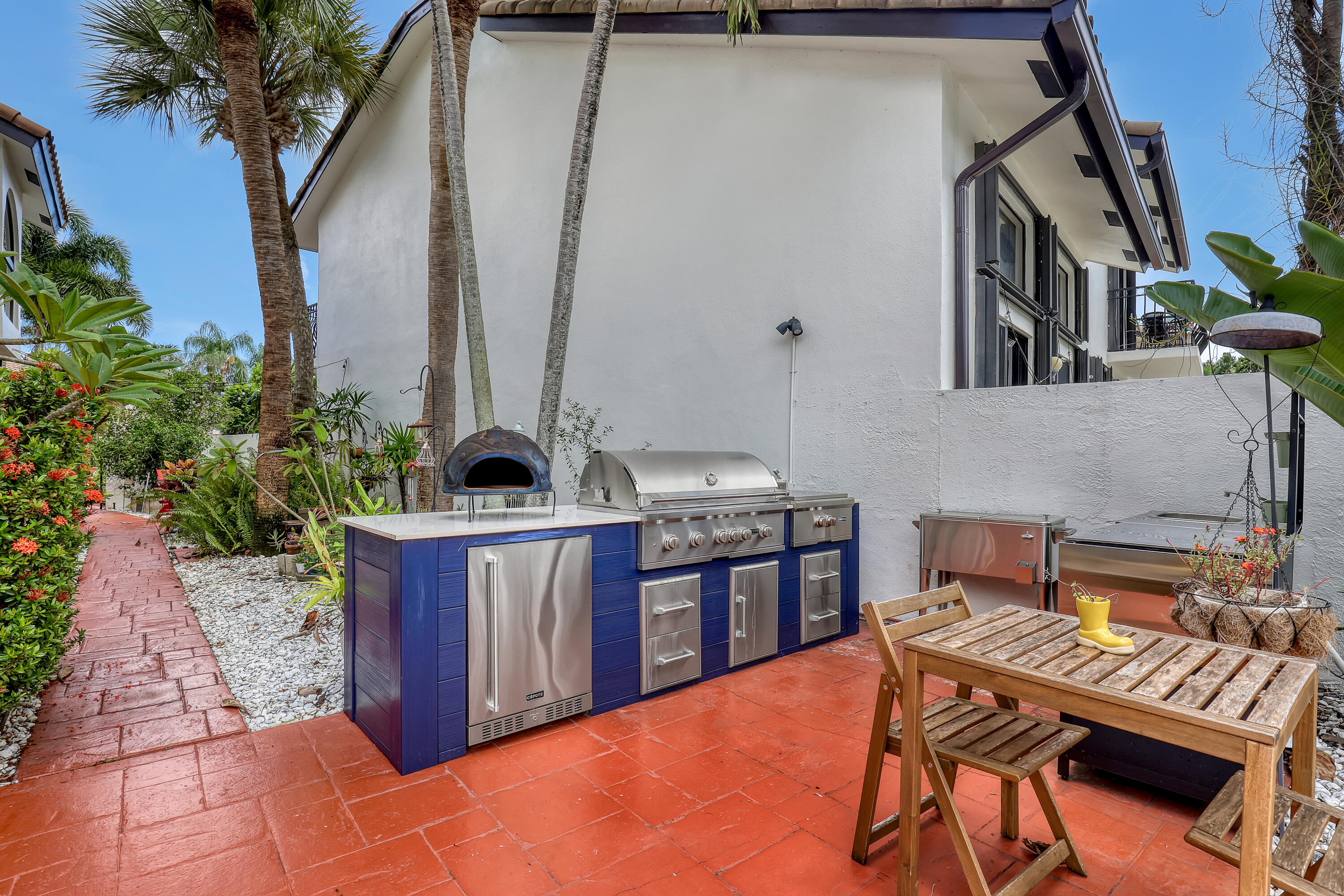 main property photo 59