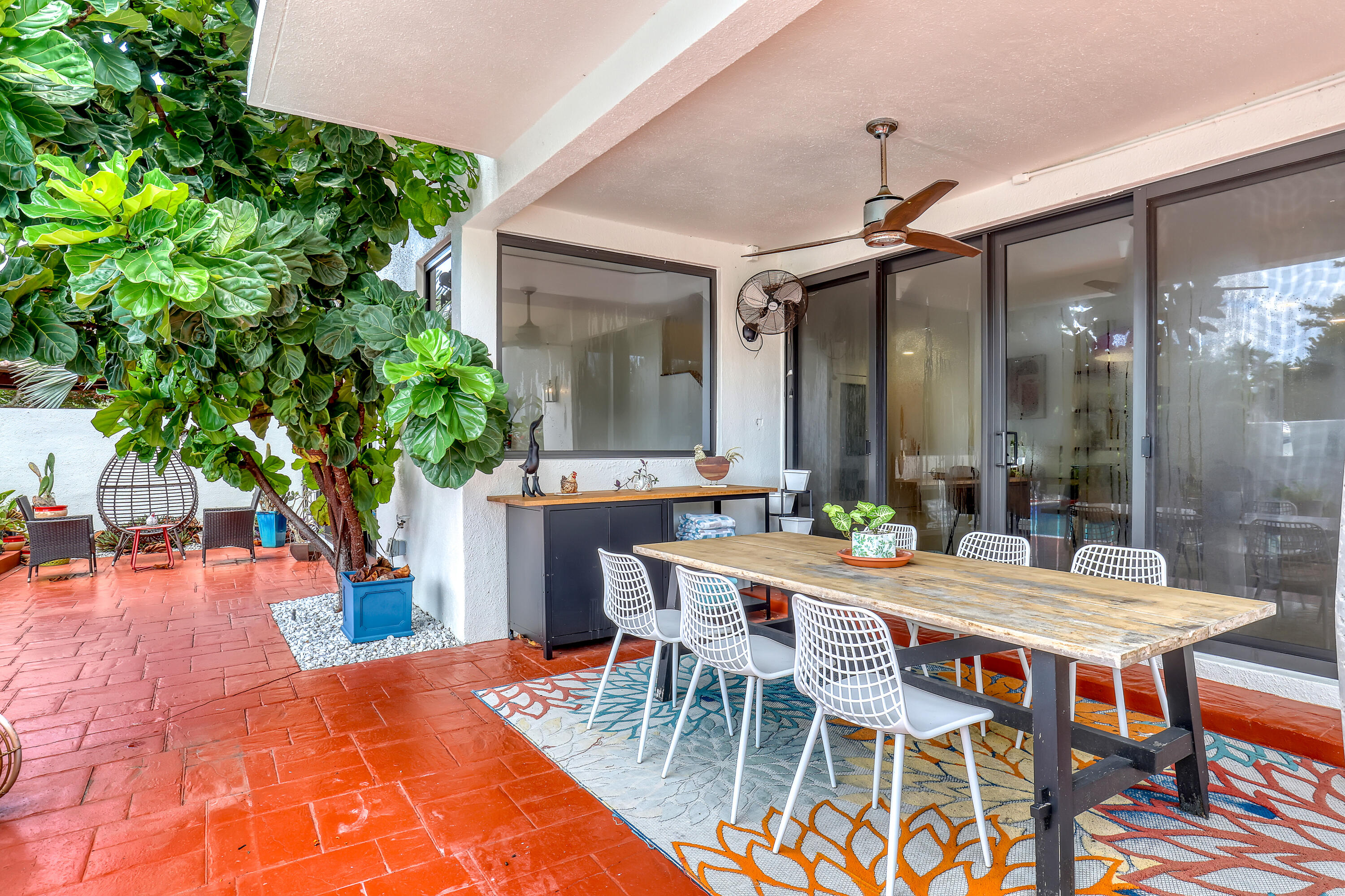 main property photo 60