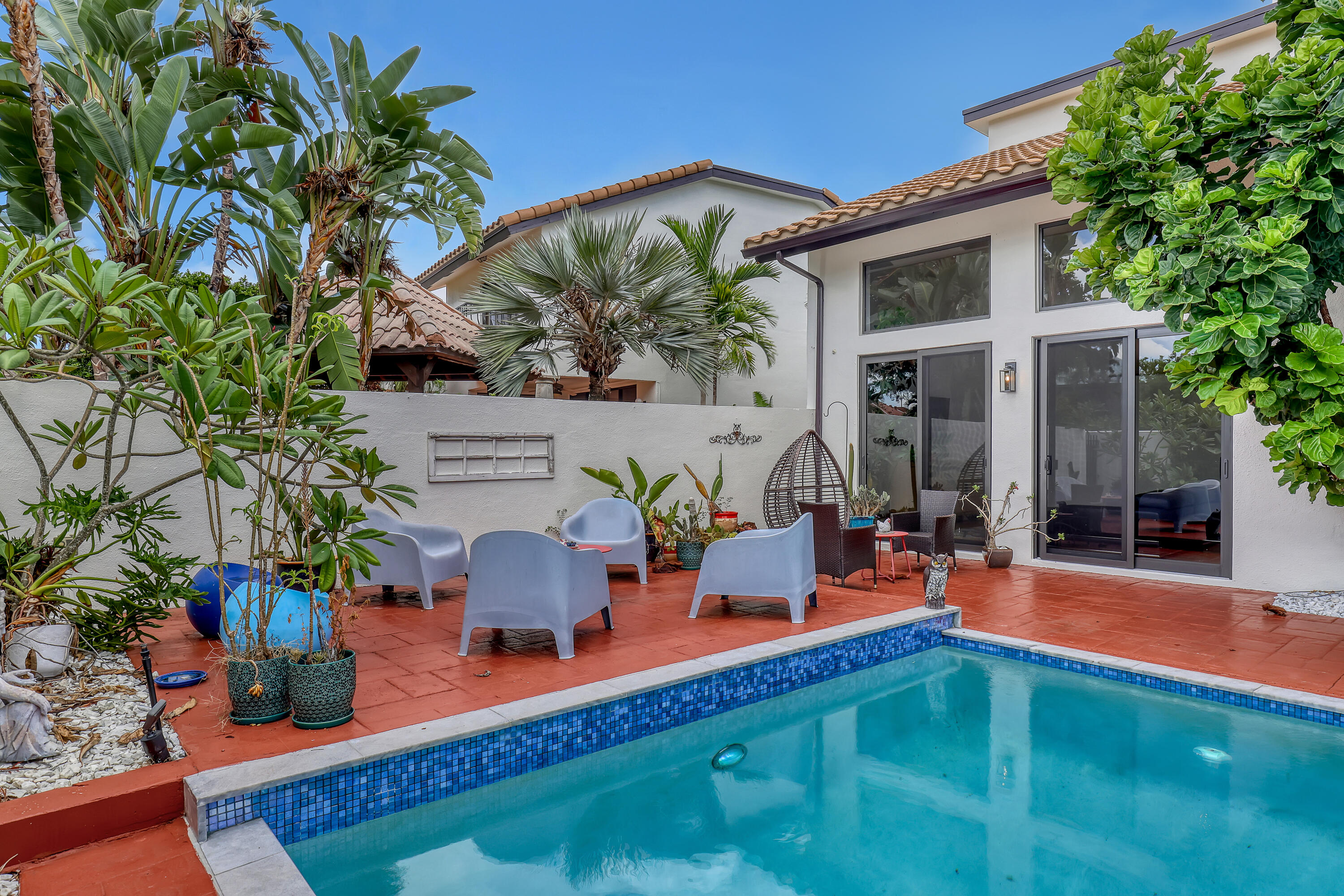 main property photo 64