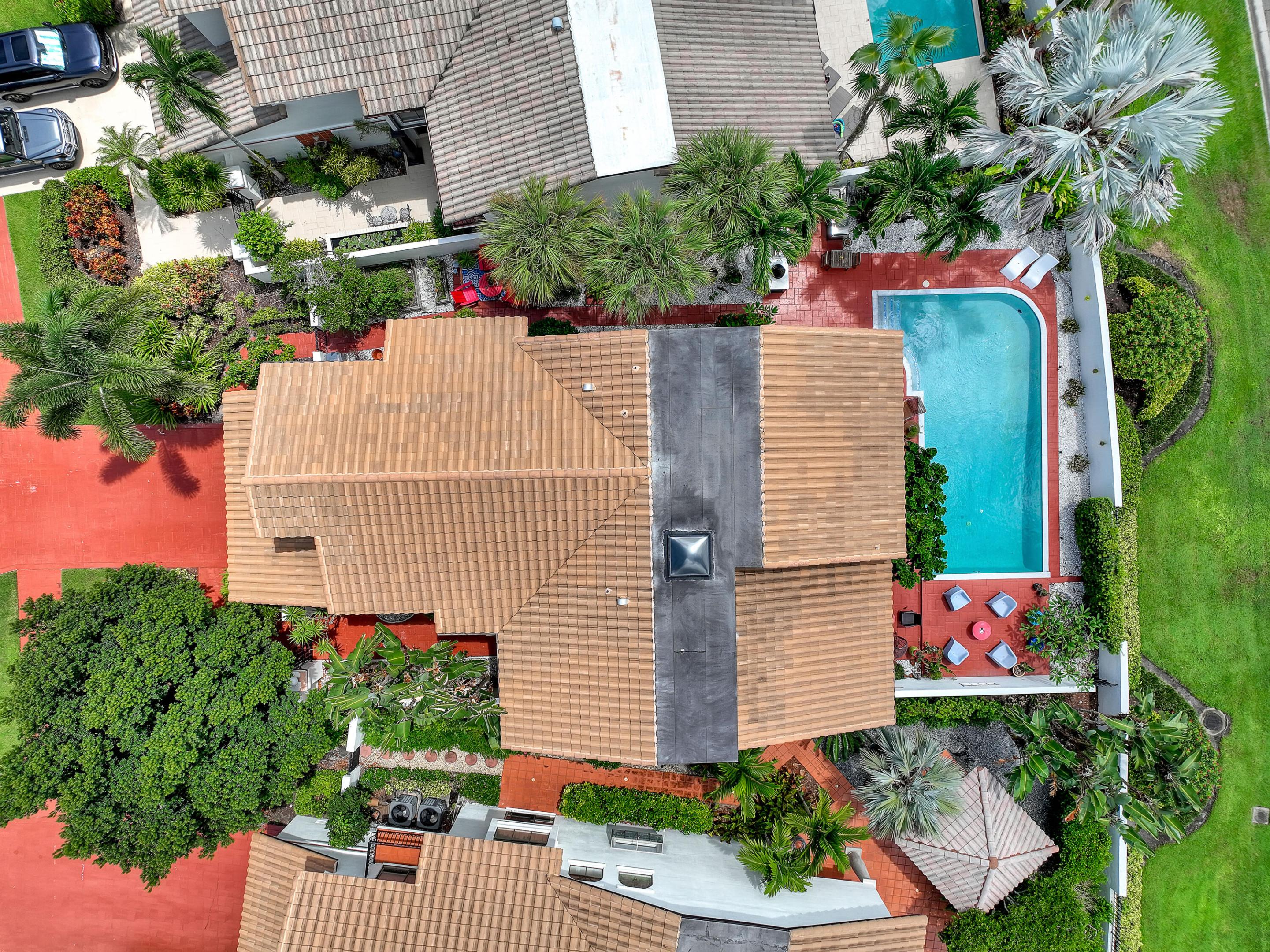 main property photo 77