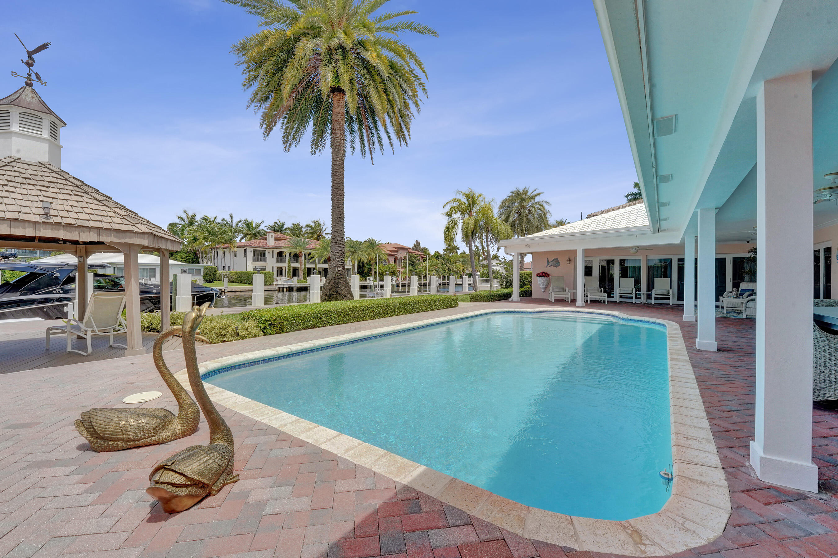 main property photo 67