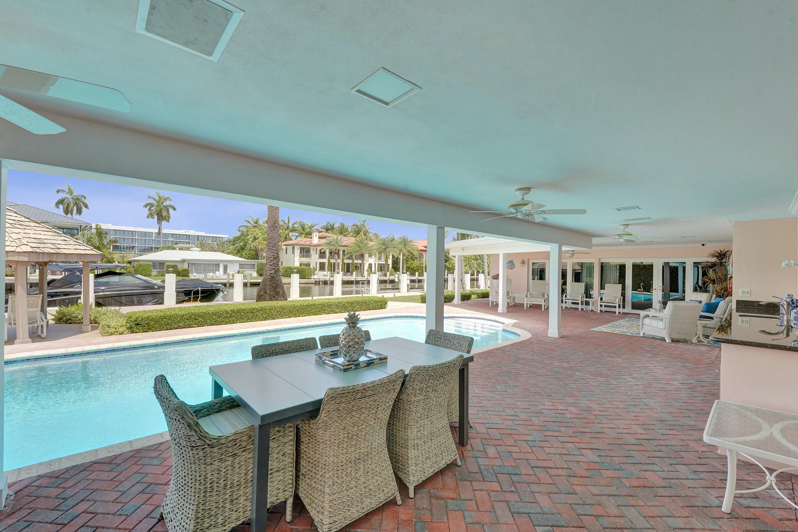 main property photo 74