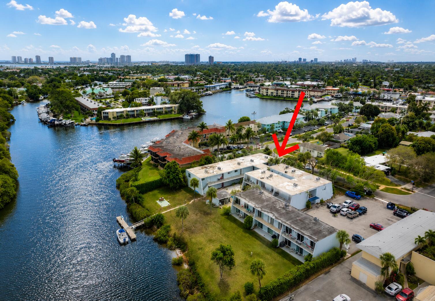 main property photo 18