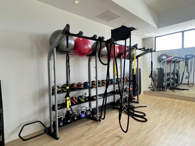 main property photo 50