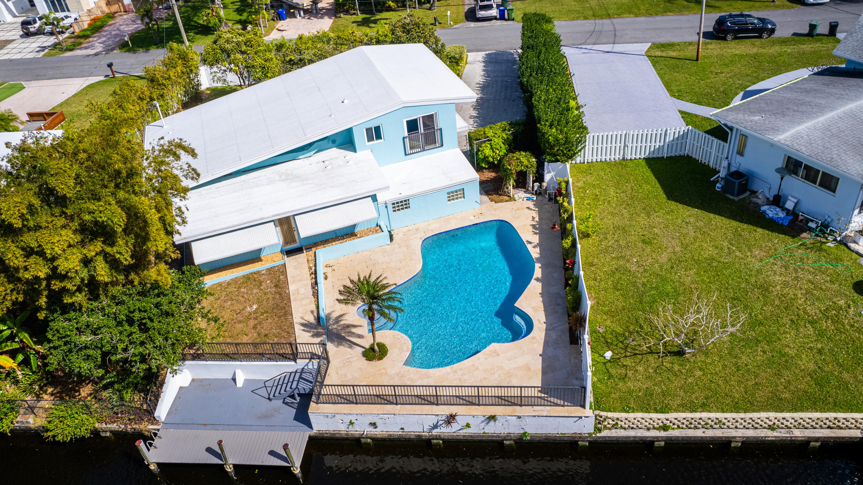 main property photo 4