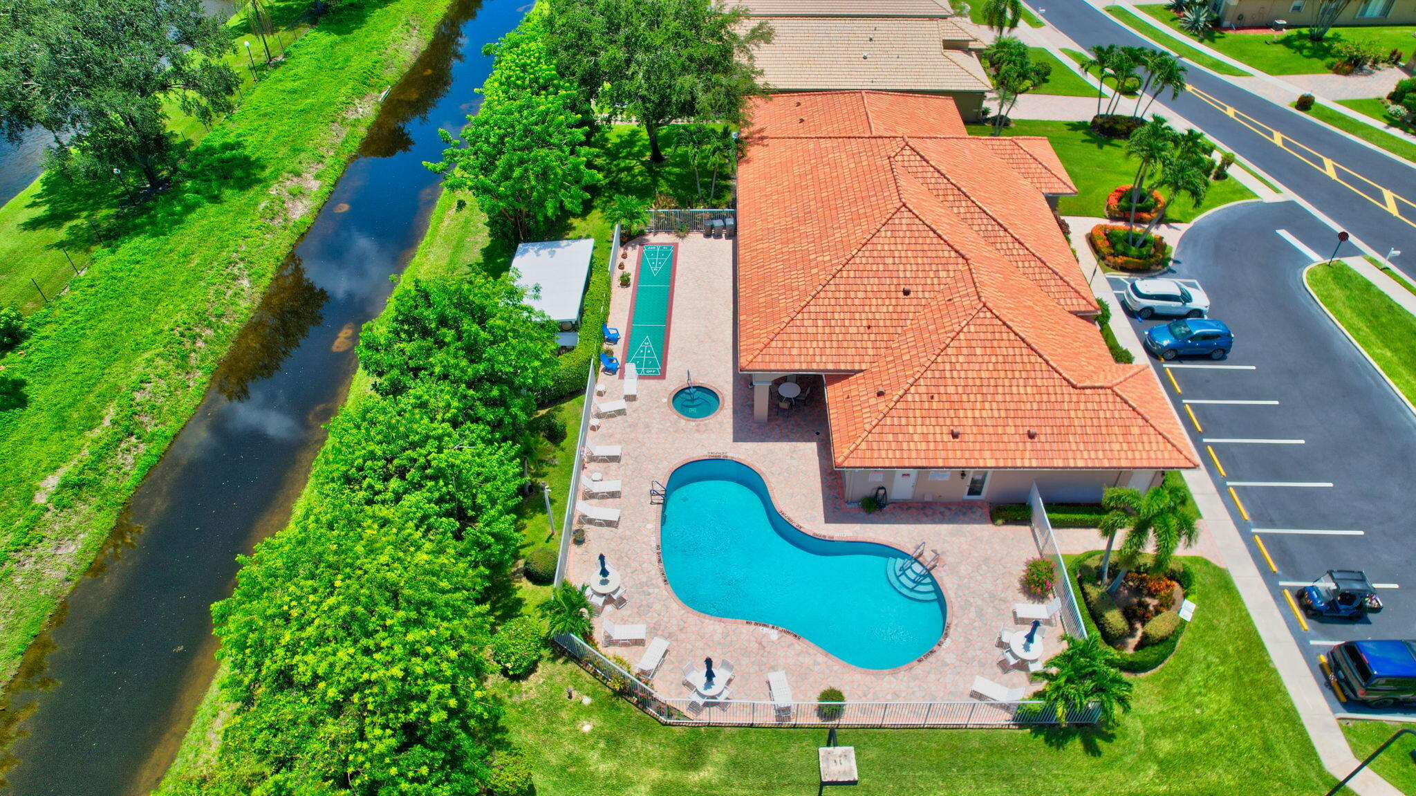 main property photo 81