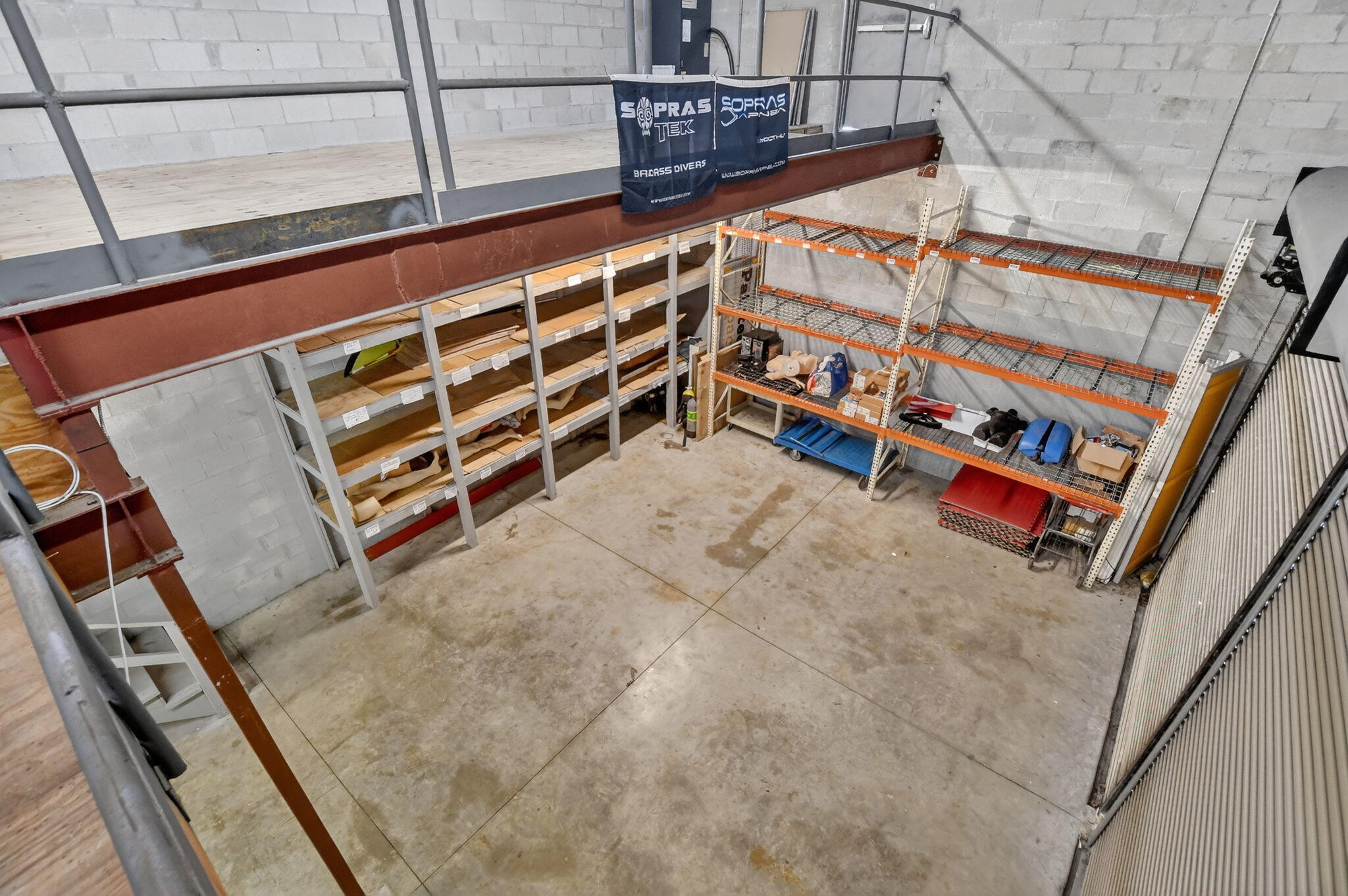 main property photo 13
