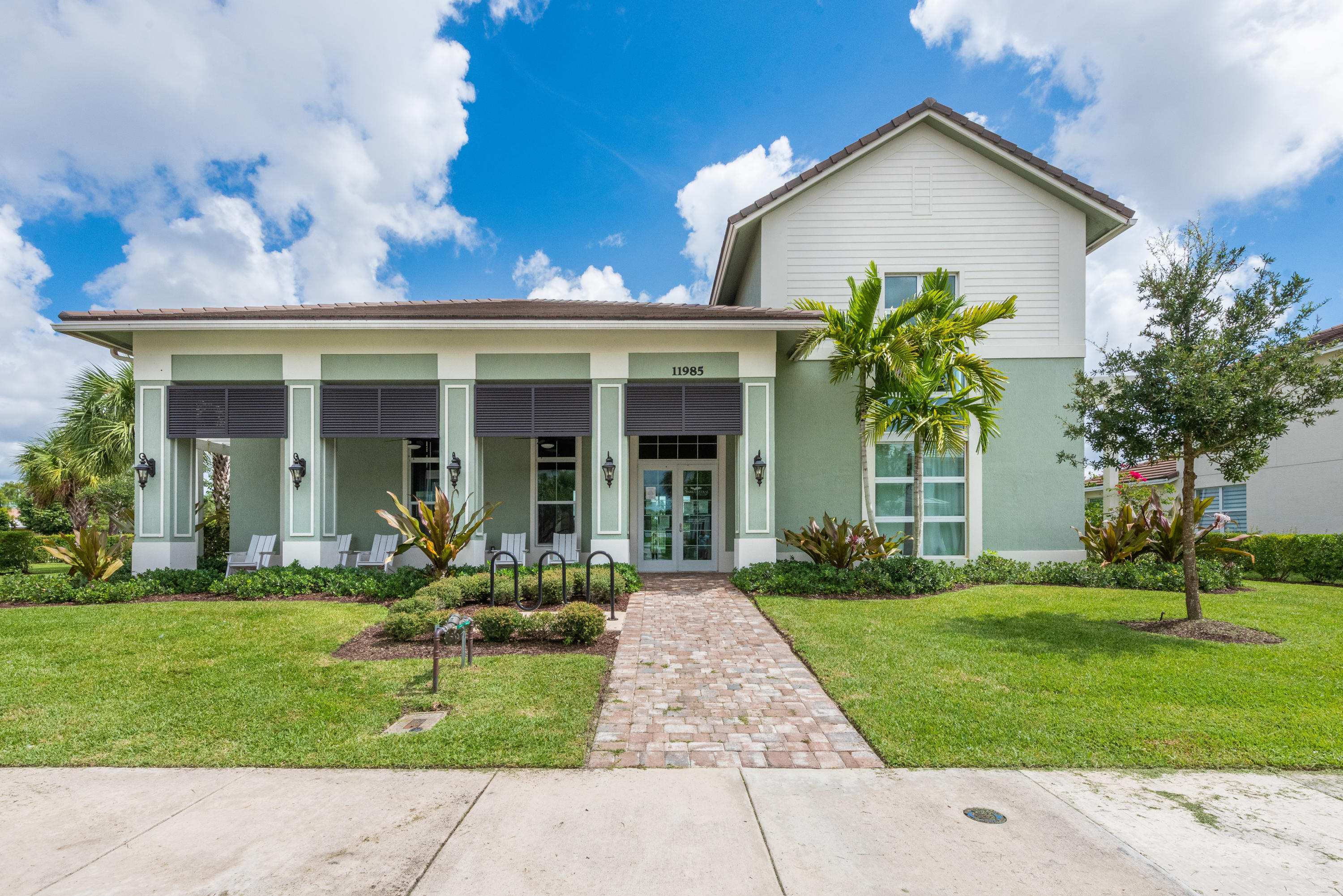 main property photo 29