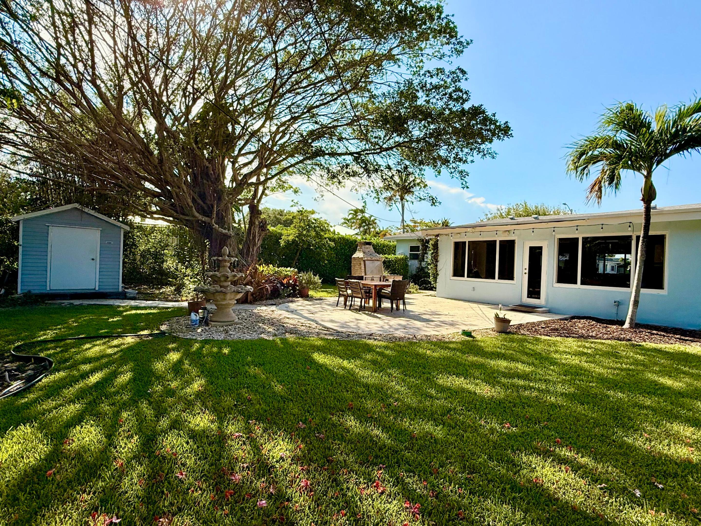 main property photo 23