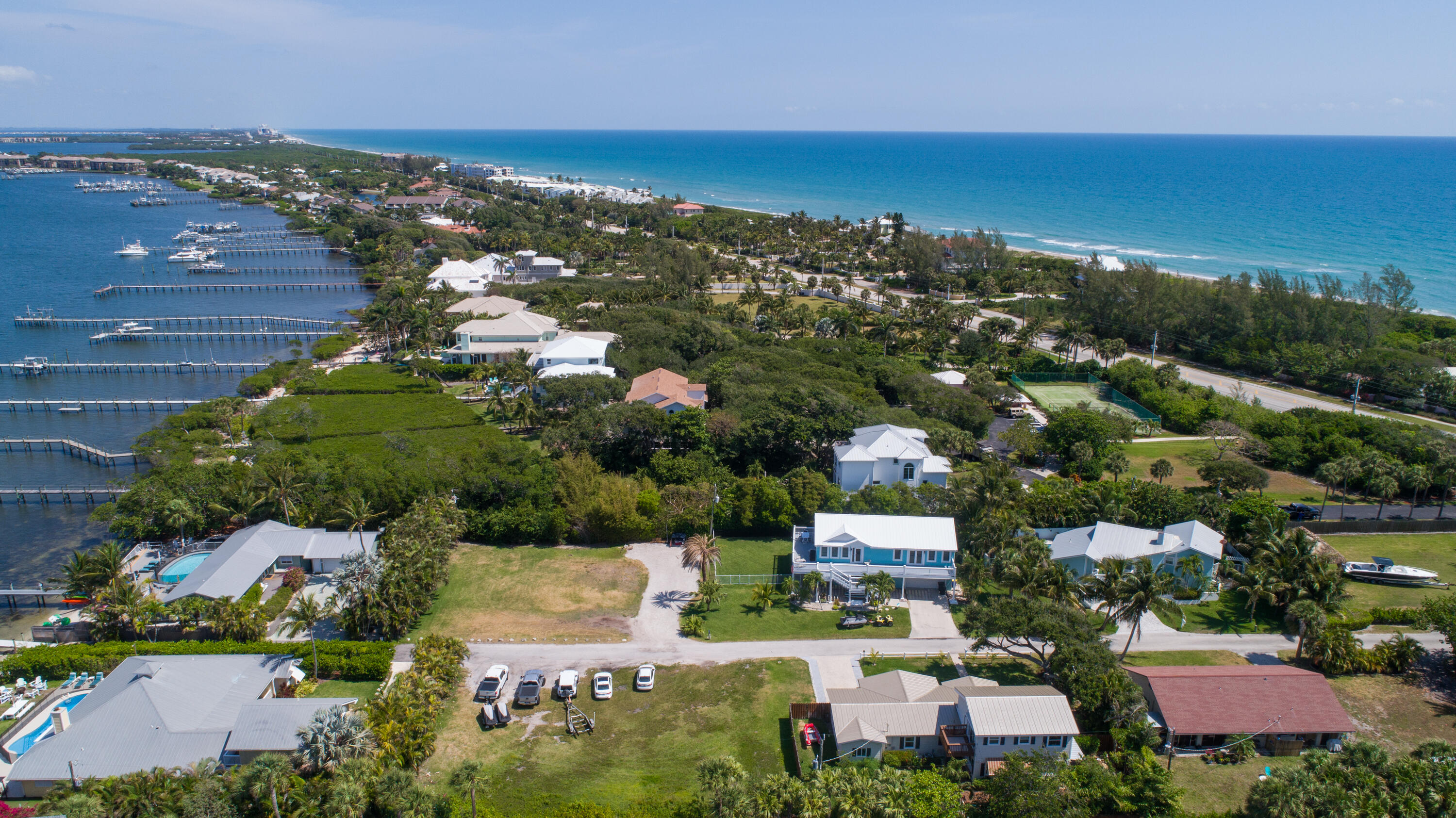 main property photo 9