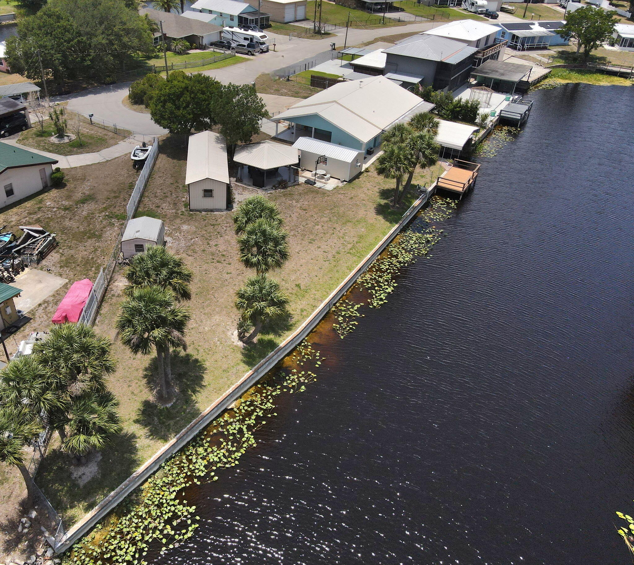 main property photo 43