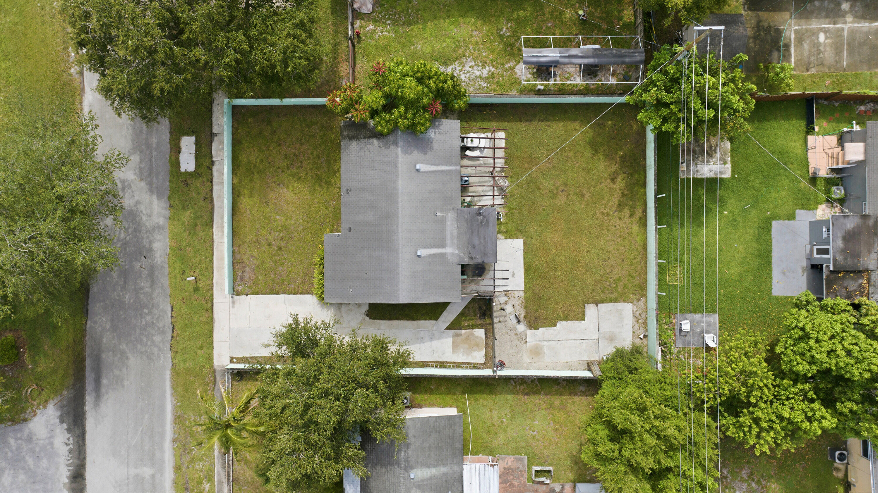 main property photo 26