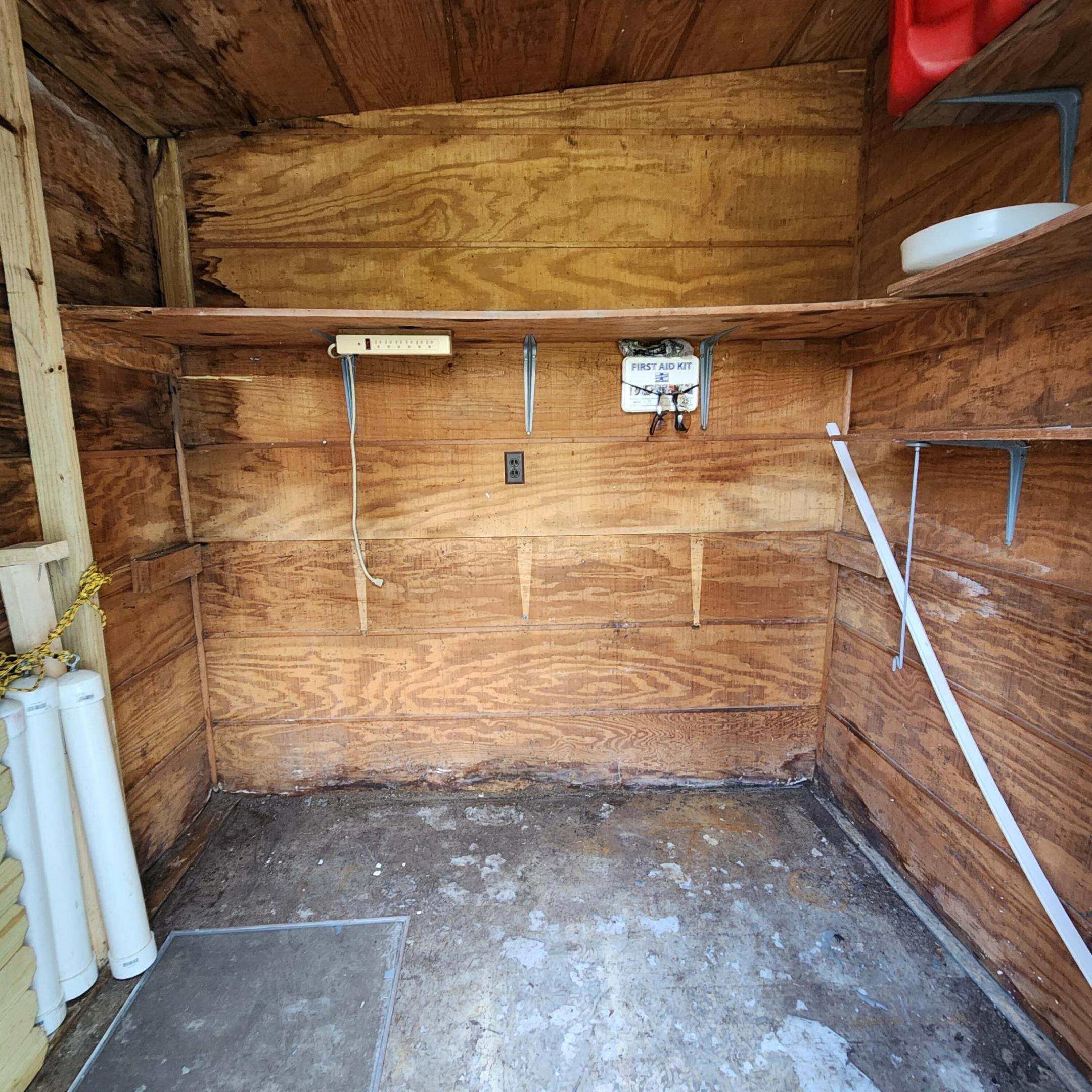main property photo 44