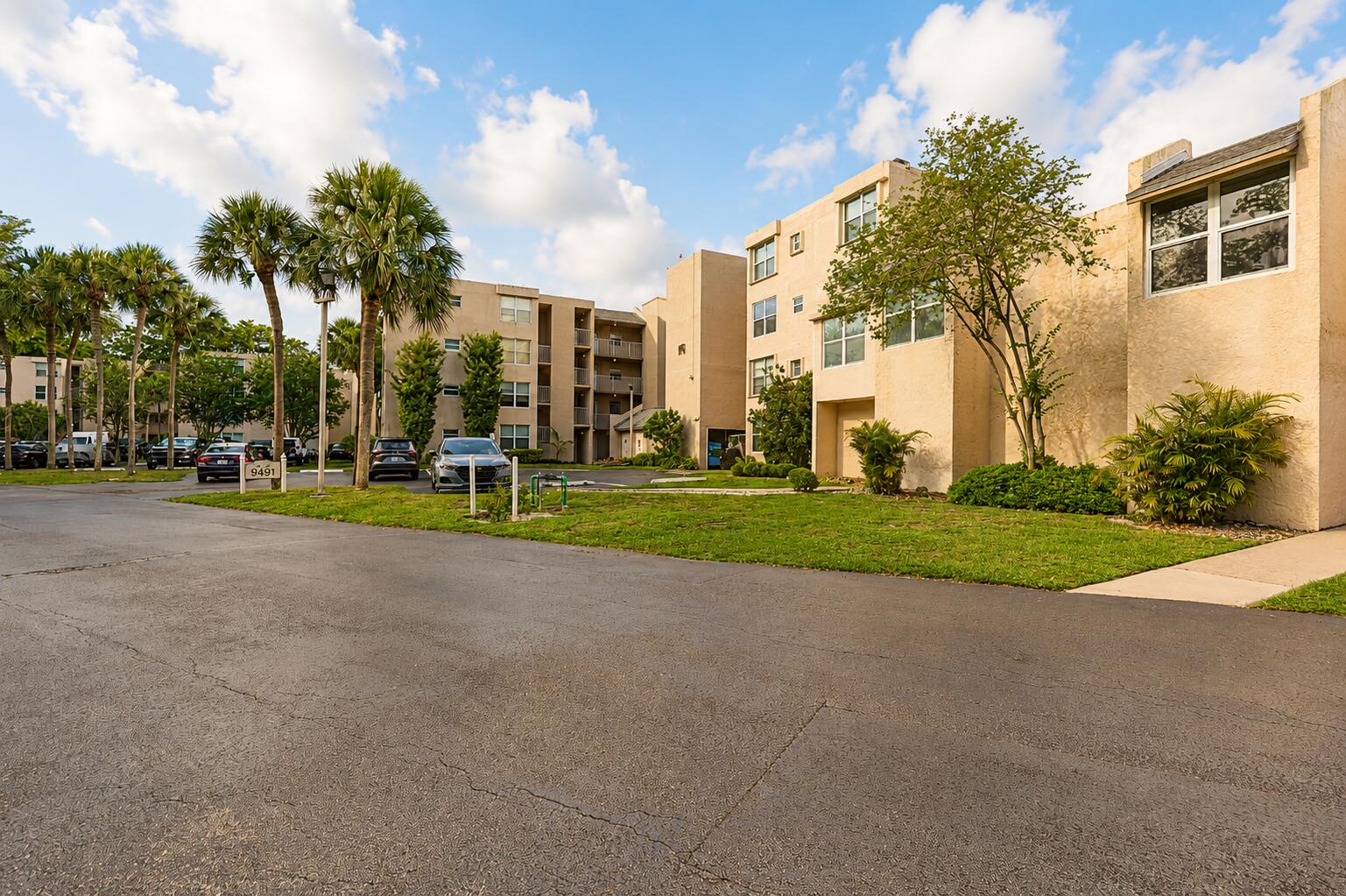 main property photo 18