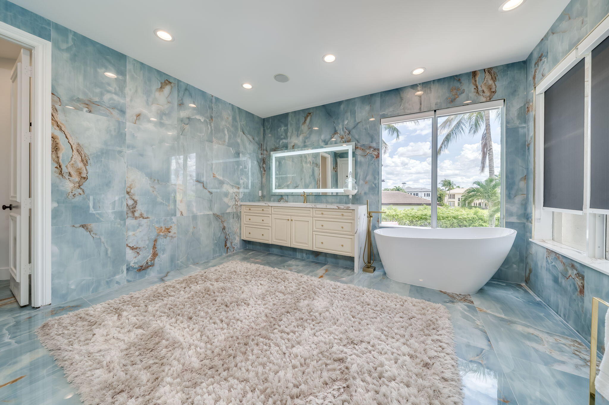 main property photo 54