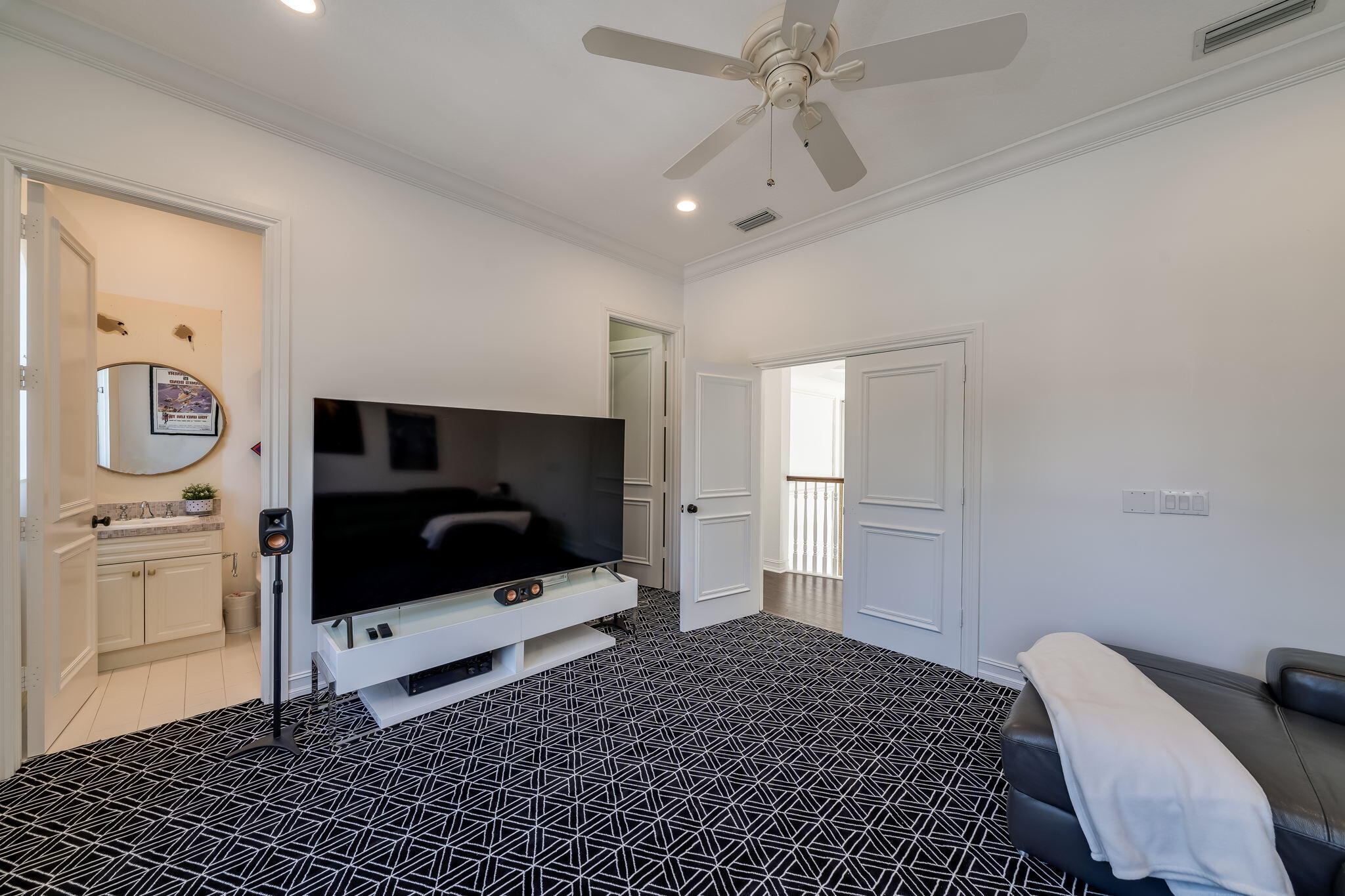main property photo 72