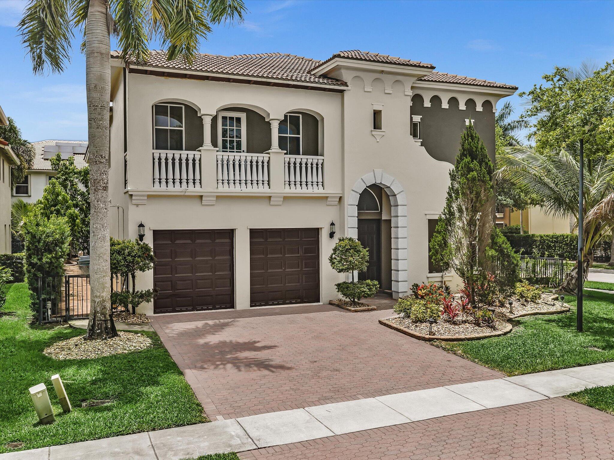 main property photo 6