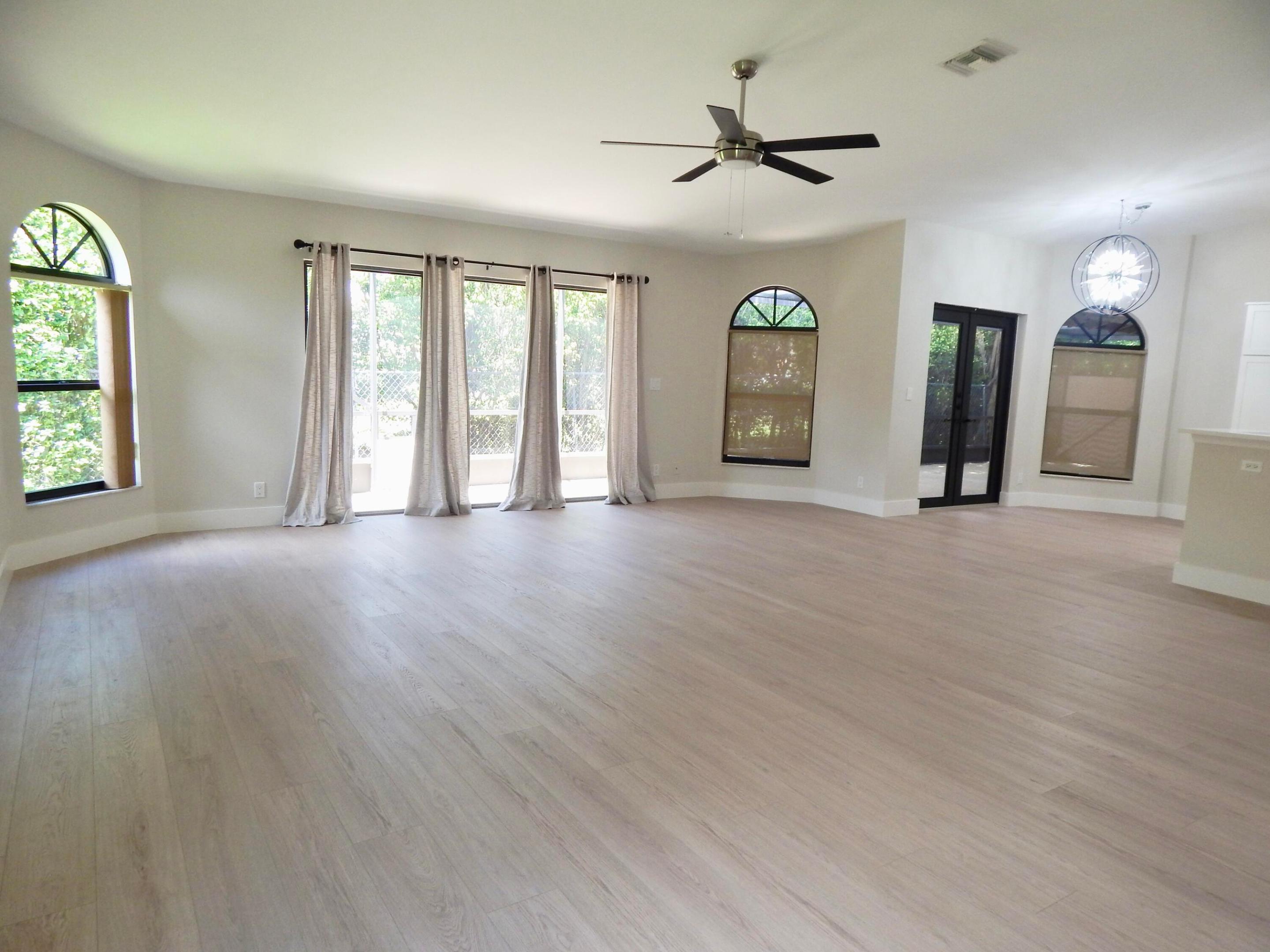 property viewer photo 29
