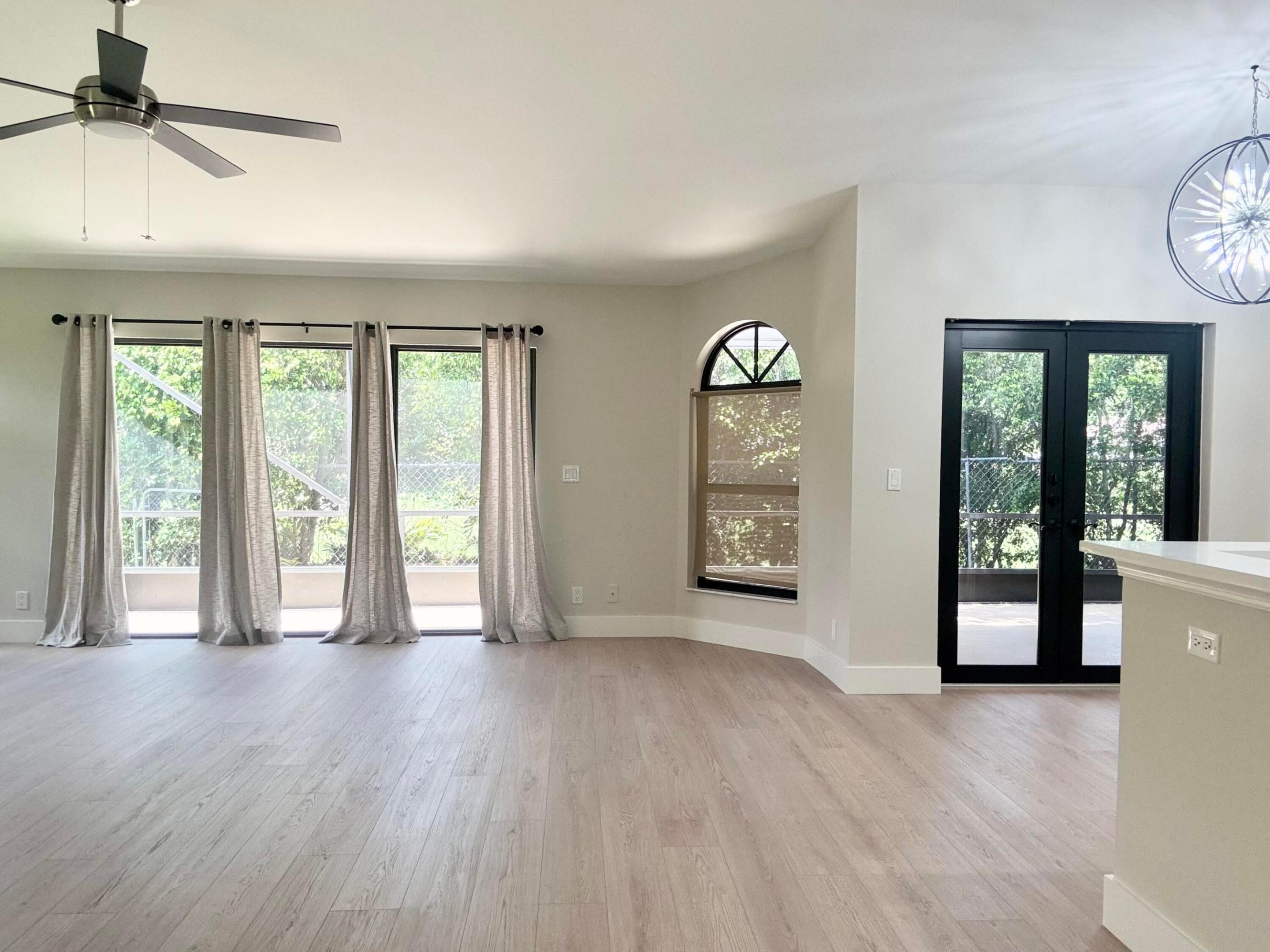 property viewer photo 31