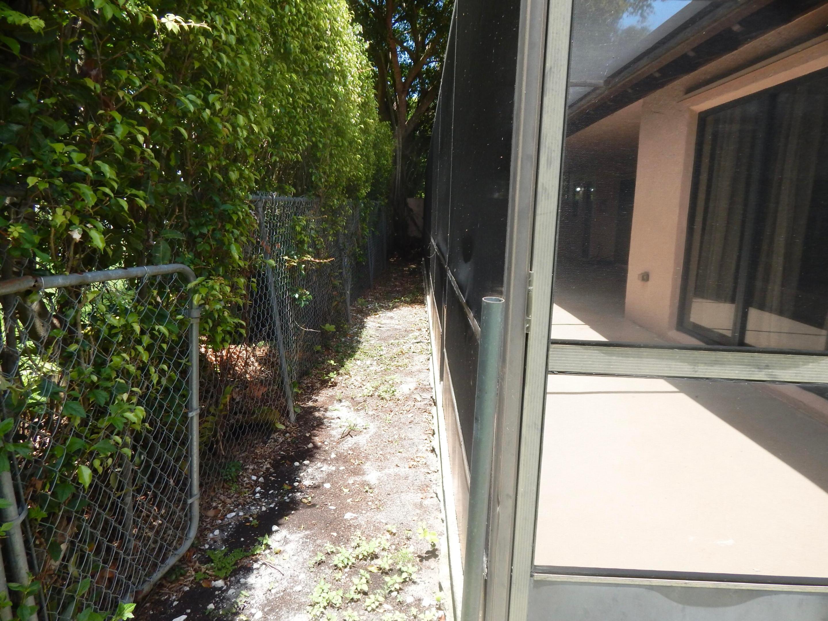 property viewer photo 38