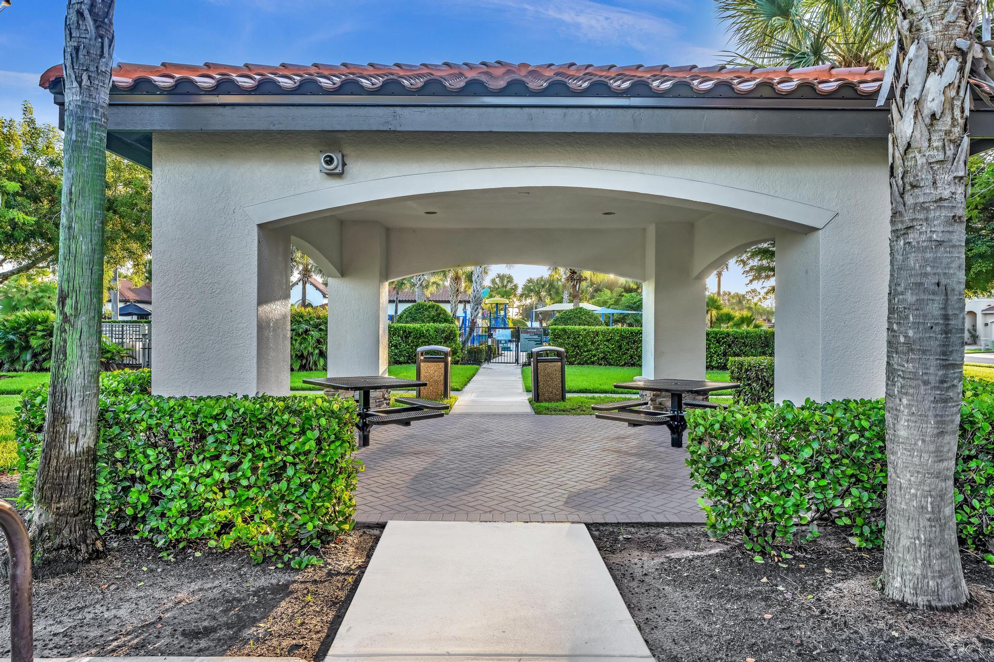 main property photo 90