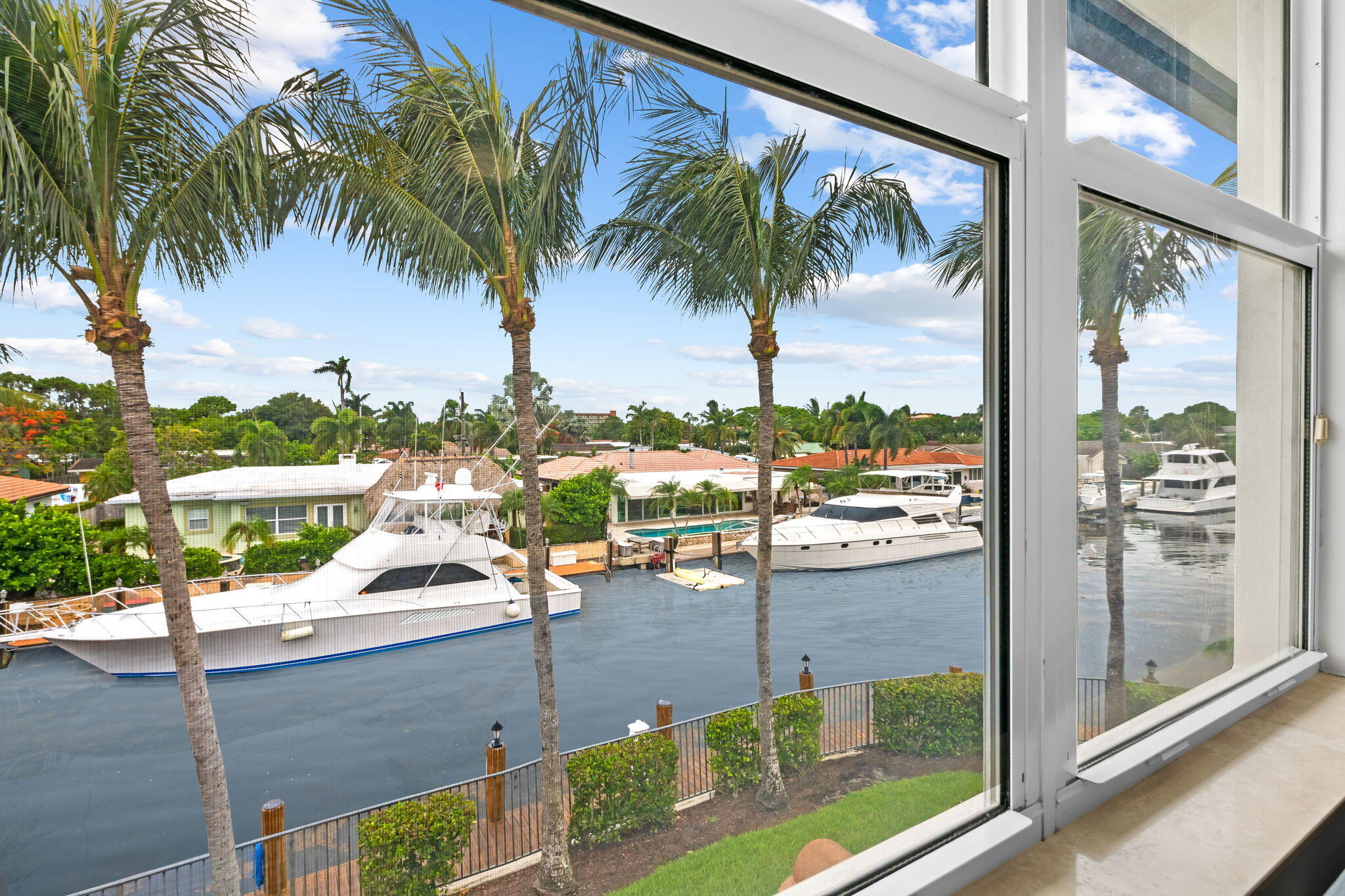 main property photo 54