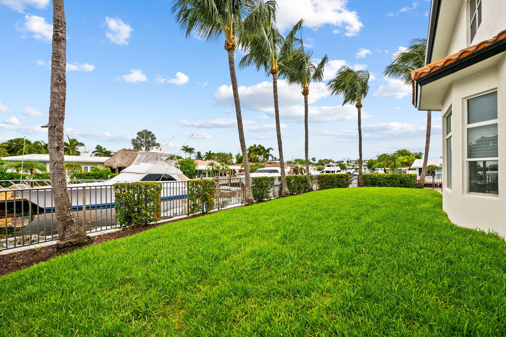 main property photo 76
