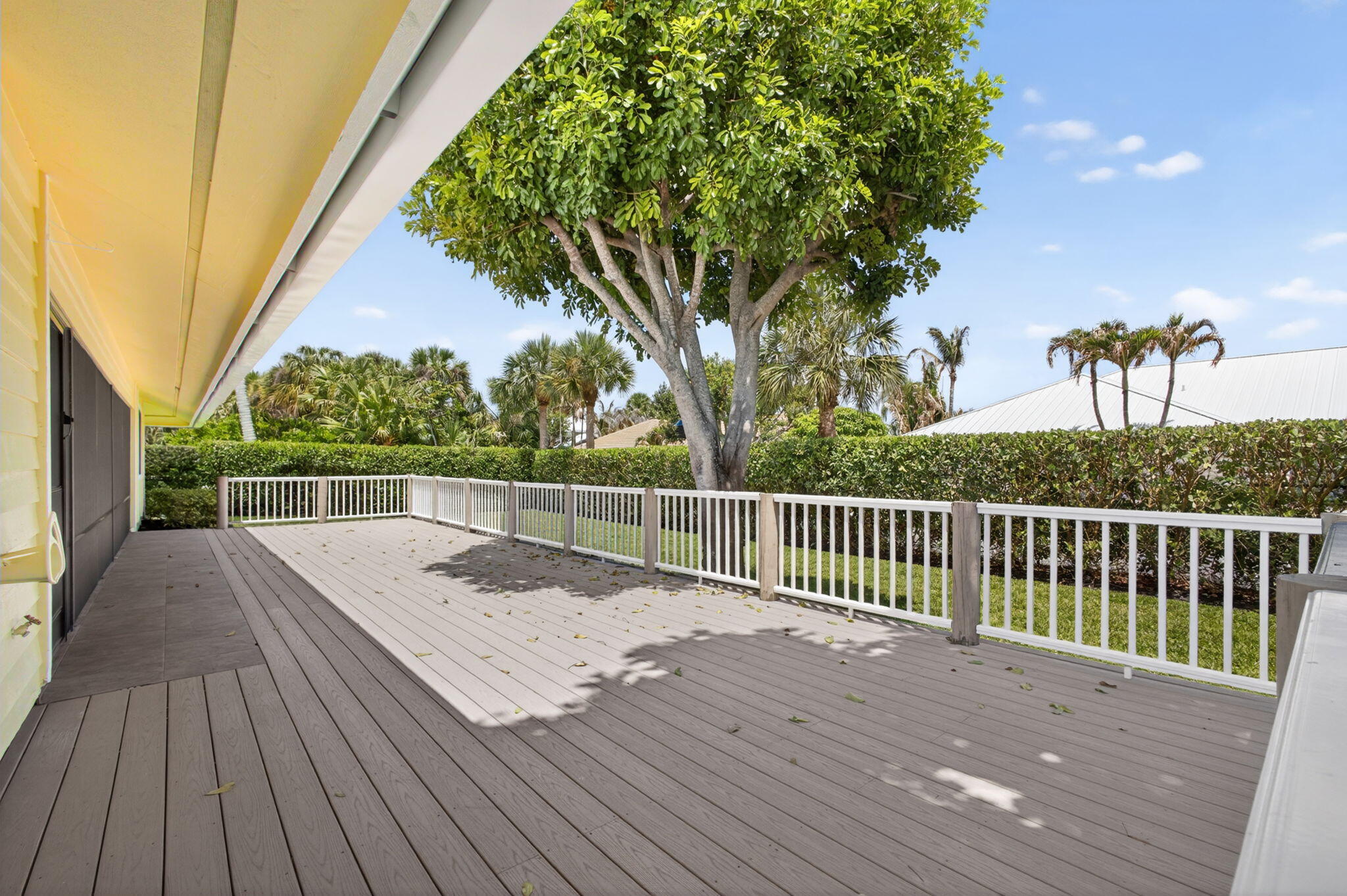 main property photo 54