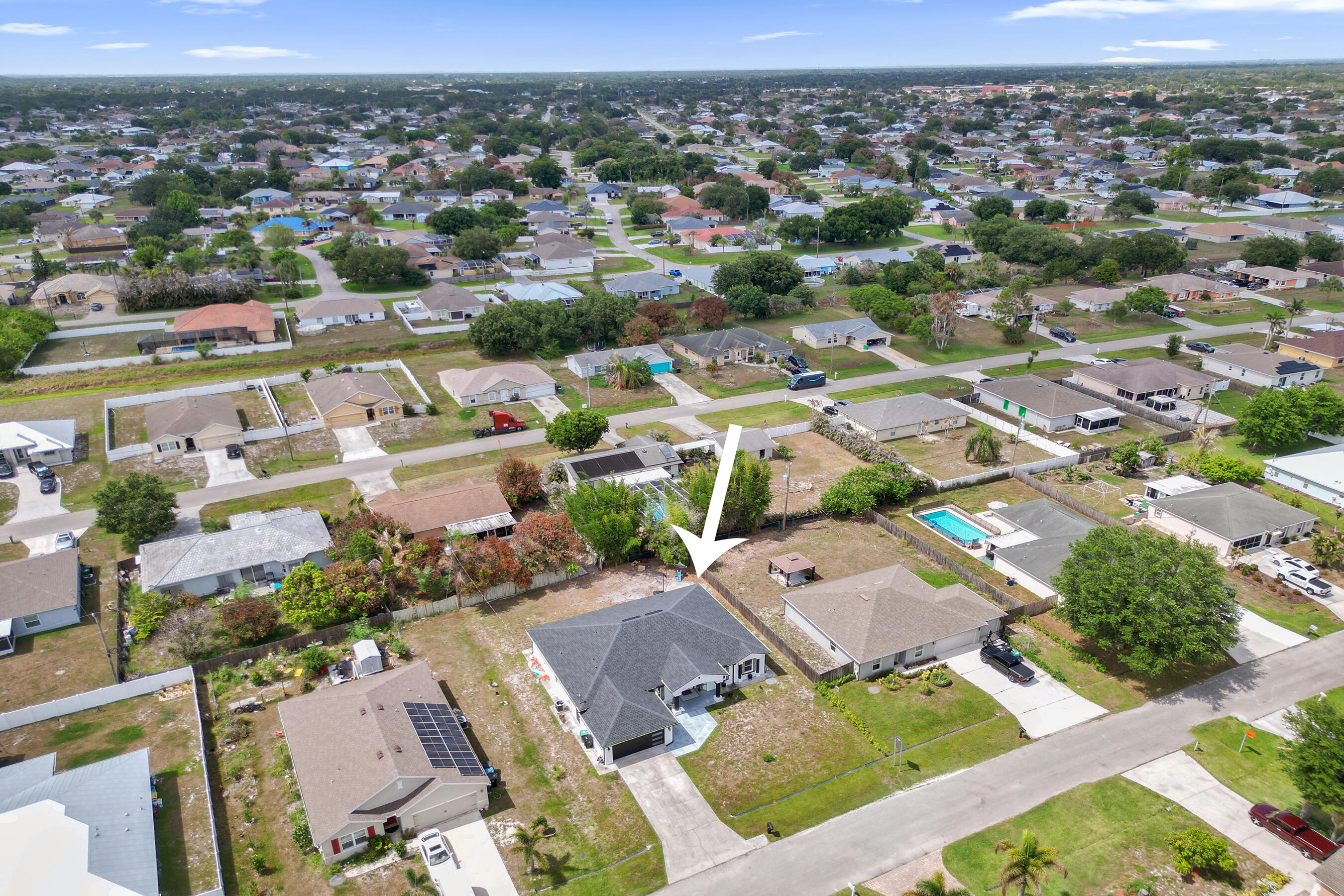 main property photo 59