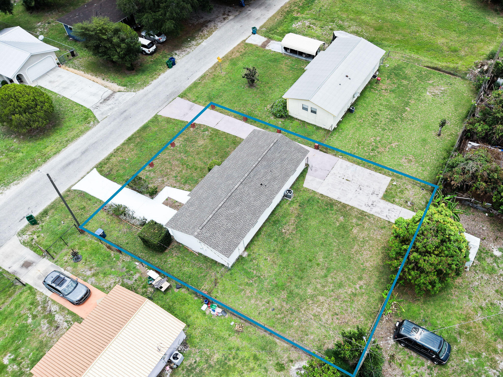 main property photo 37