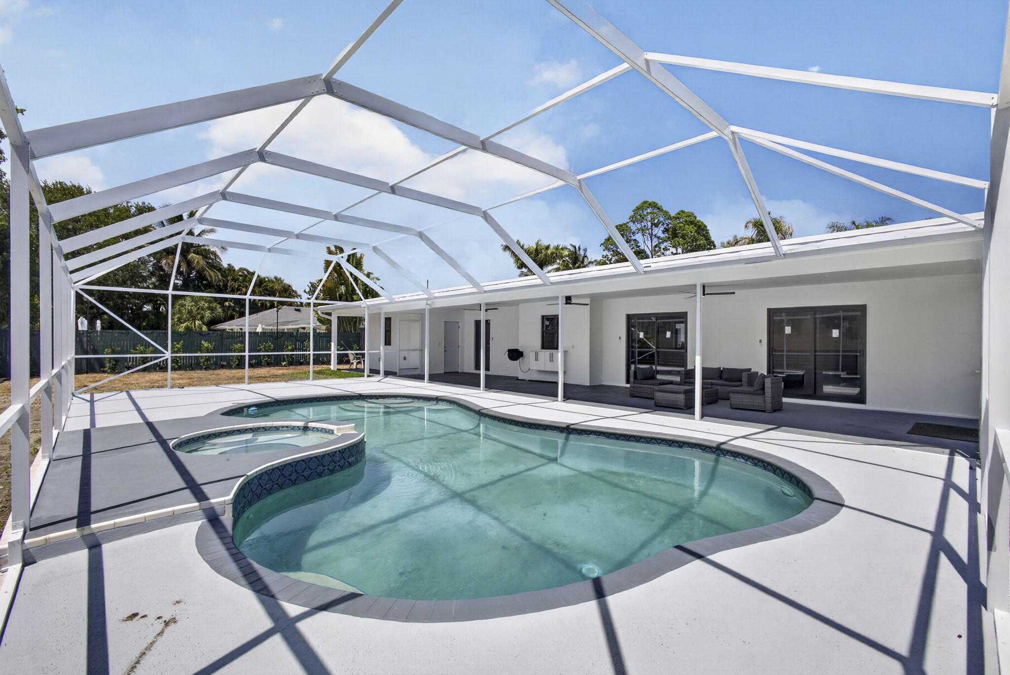 main property photo 49