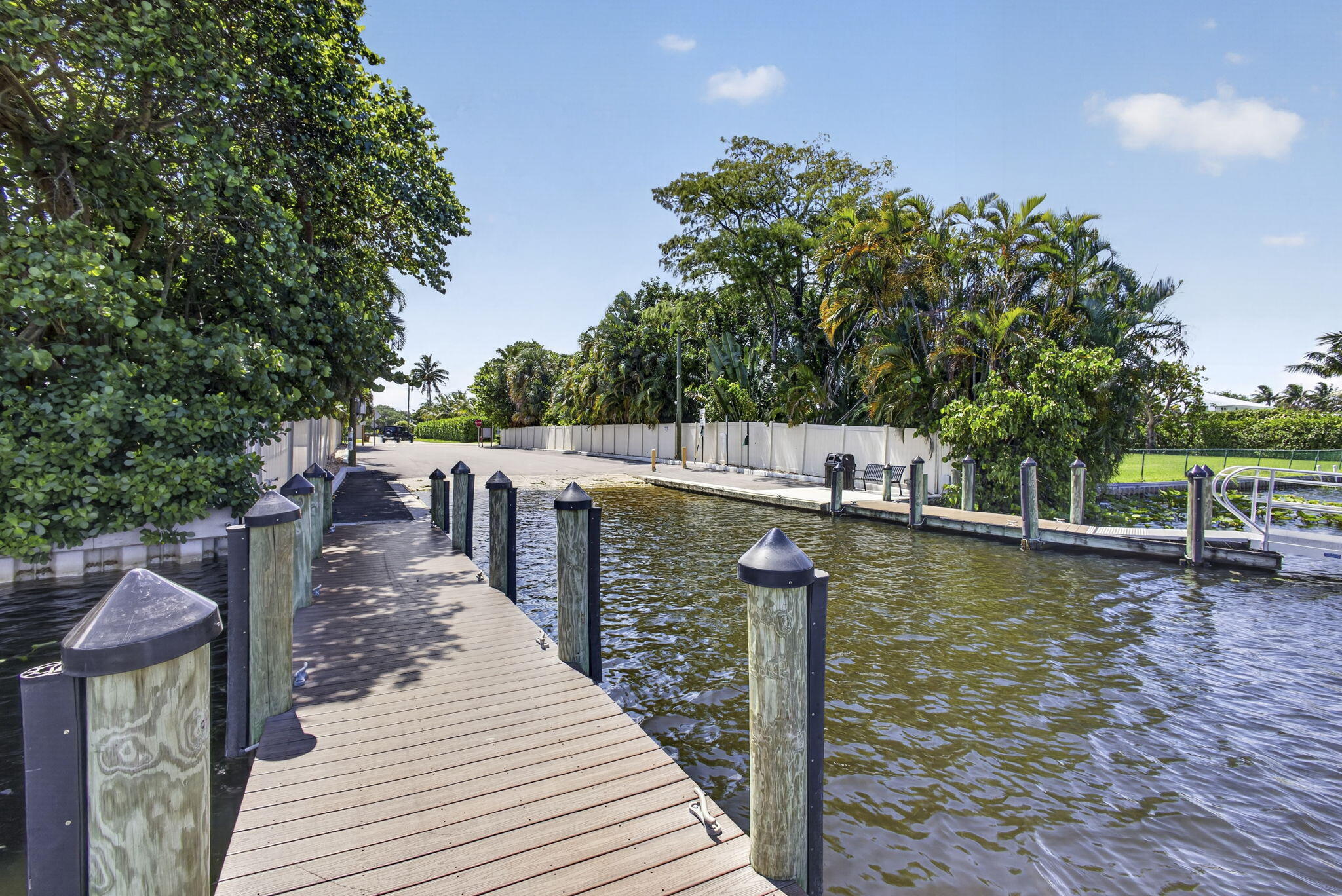 main property photo 75