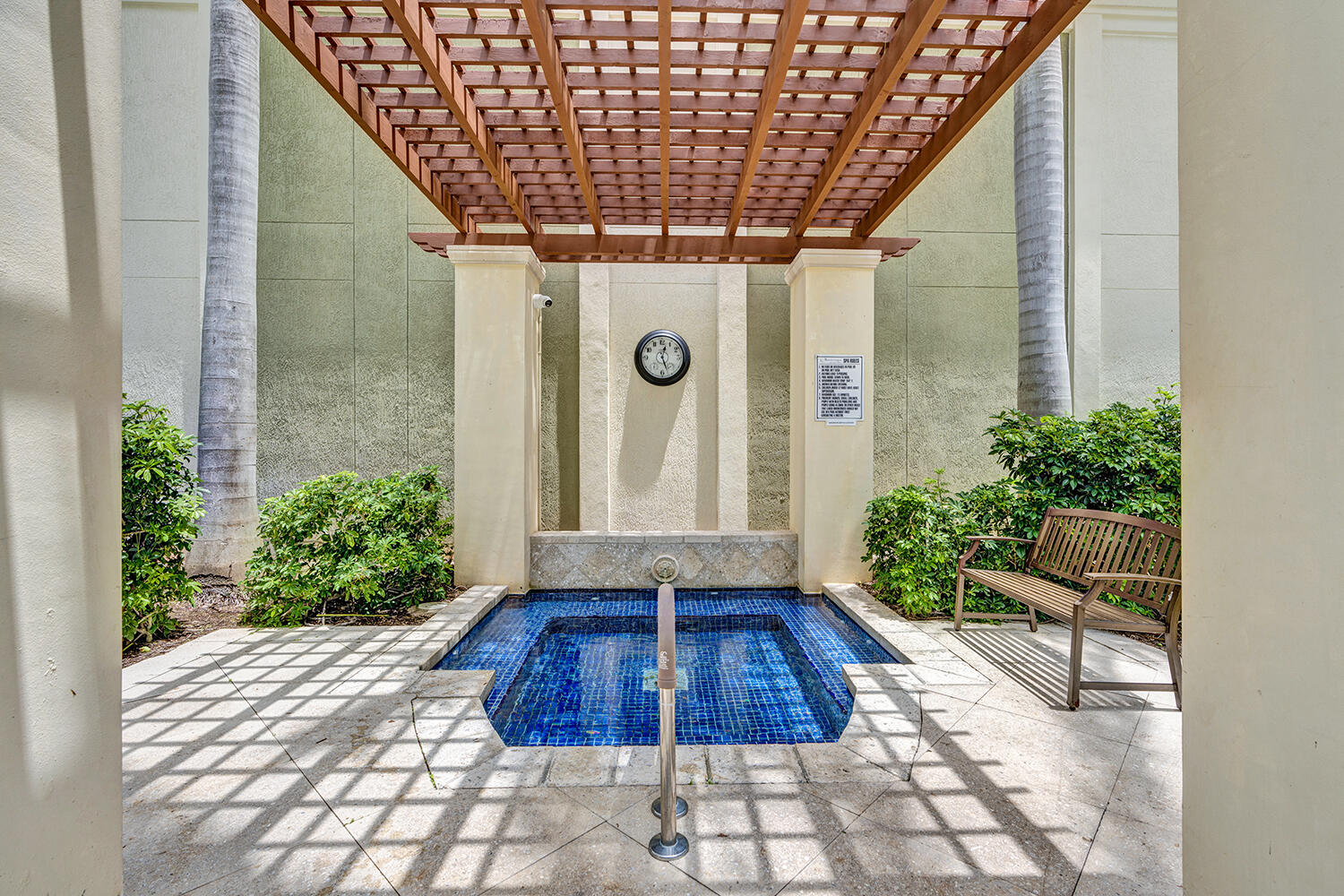 main property photo 29