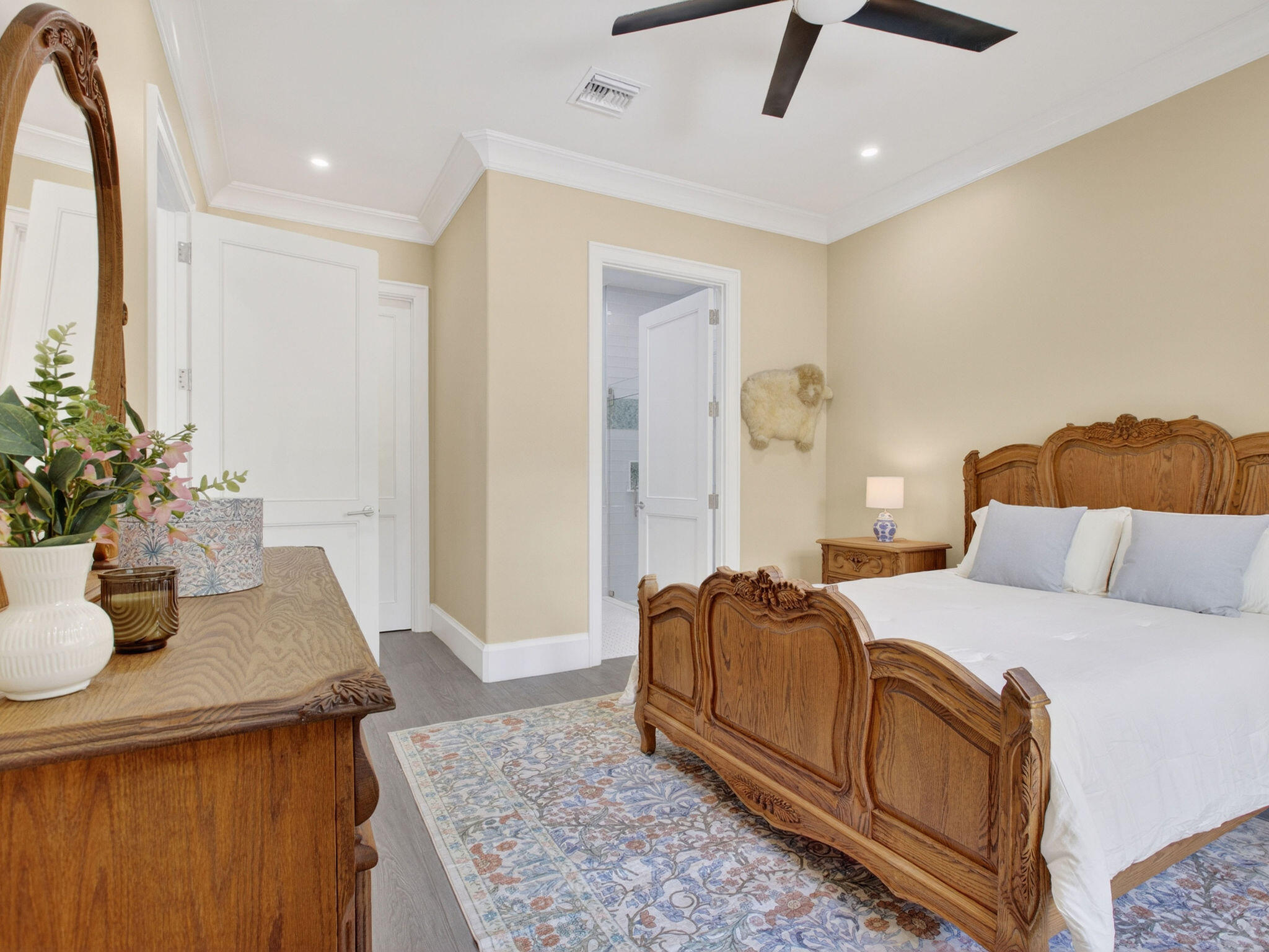 main property photo 60