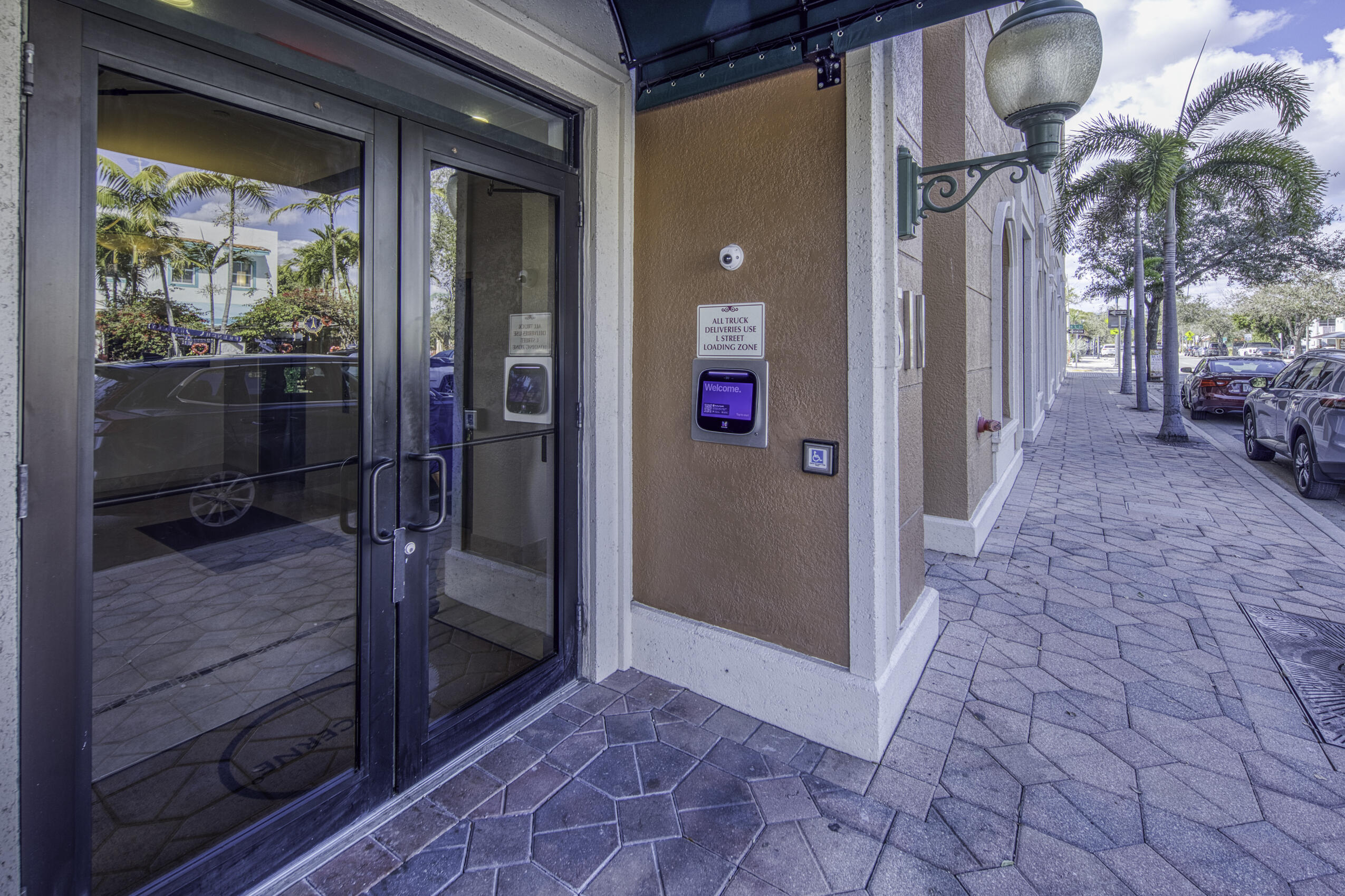 main property photo 51