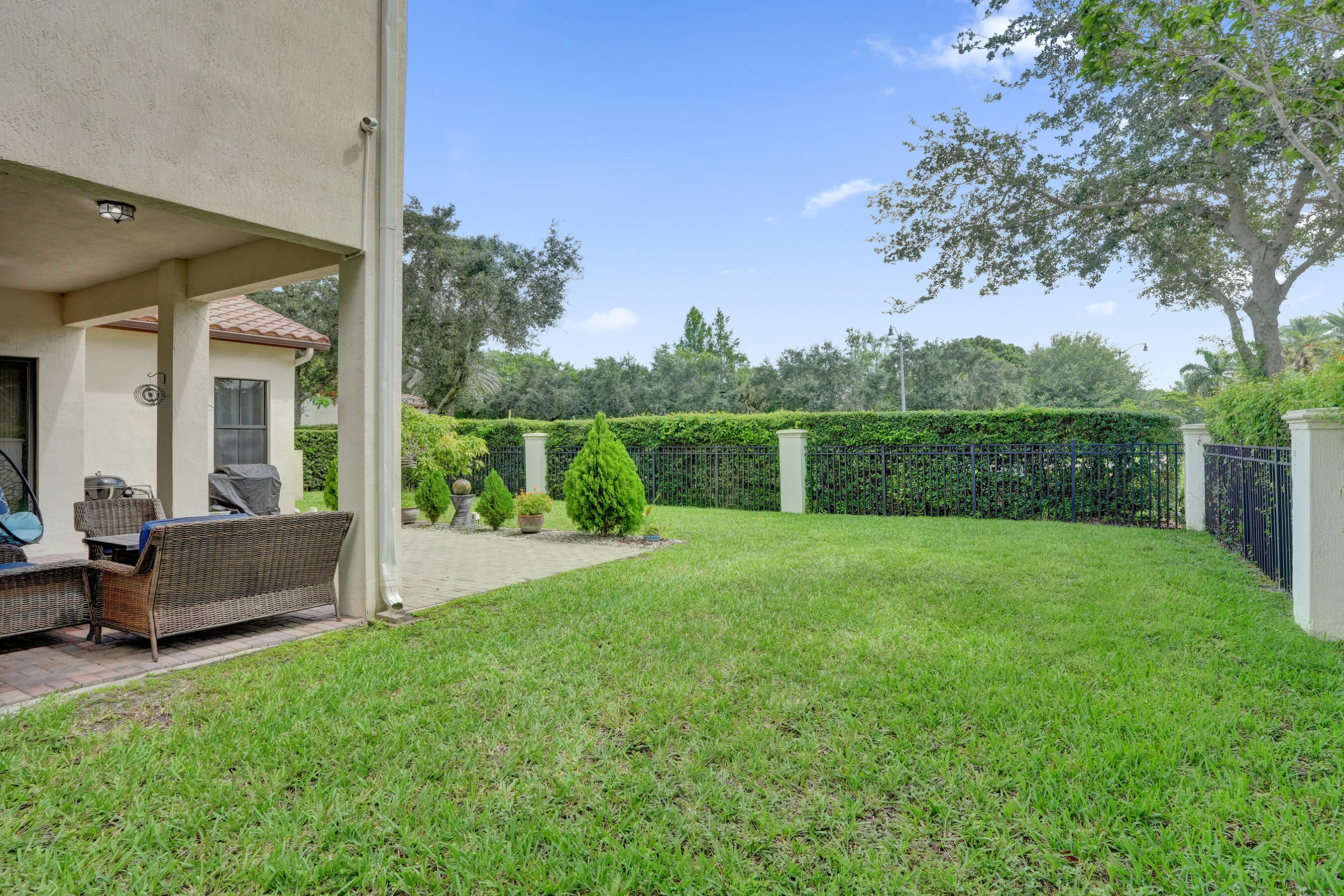 main property photo 43