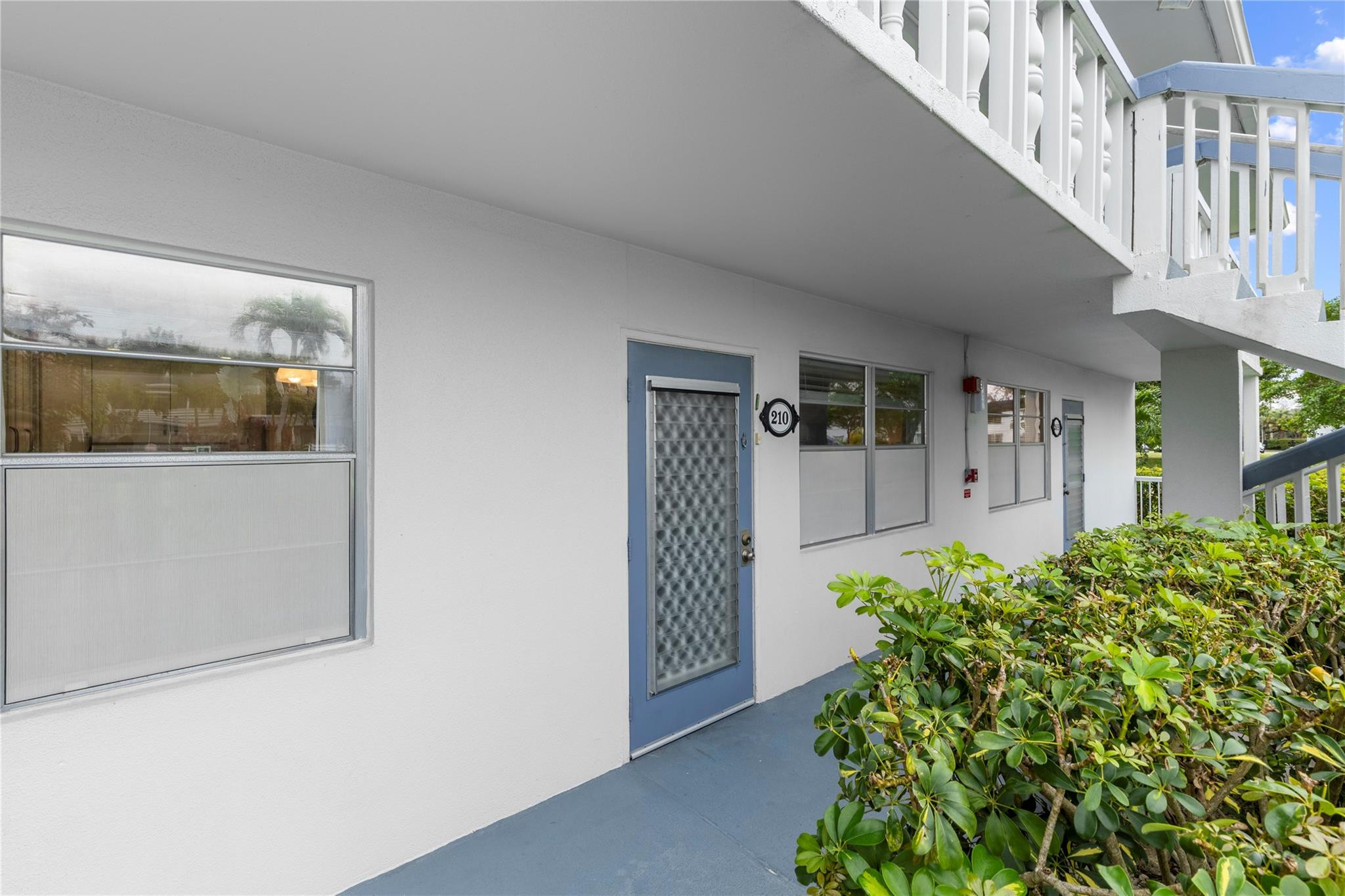 main property photo 41
