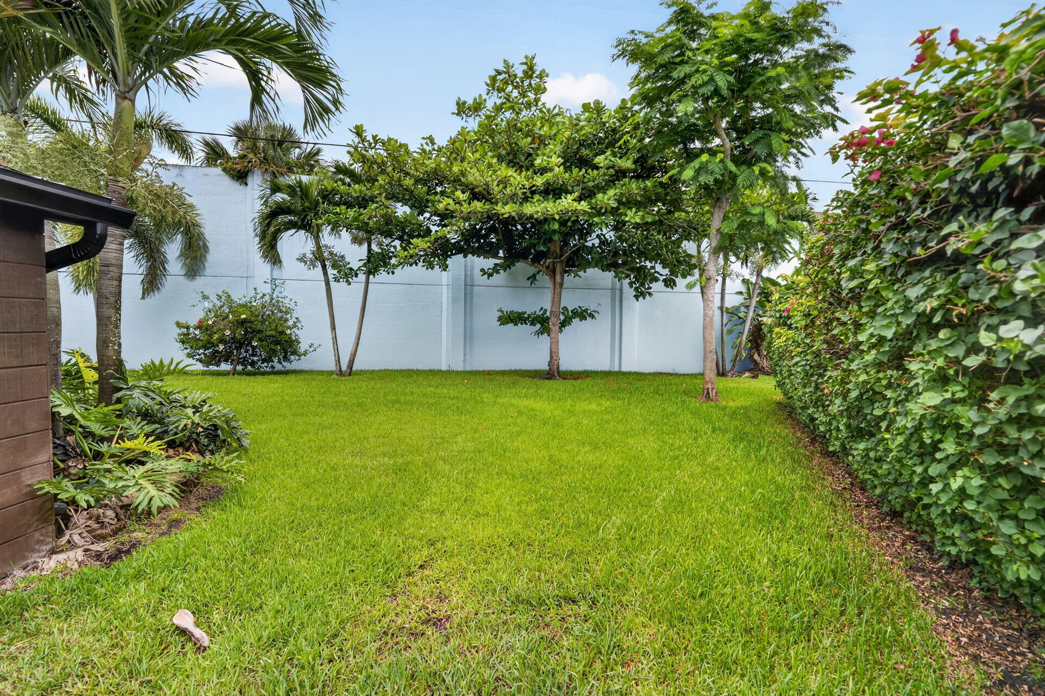 main property photo 61