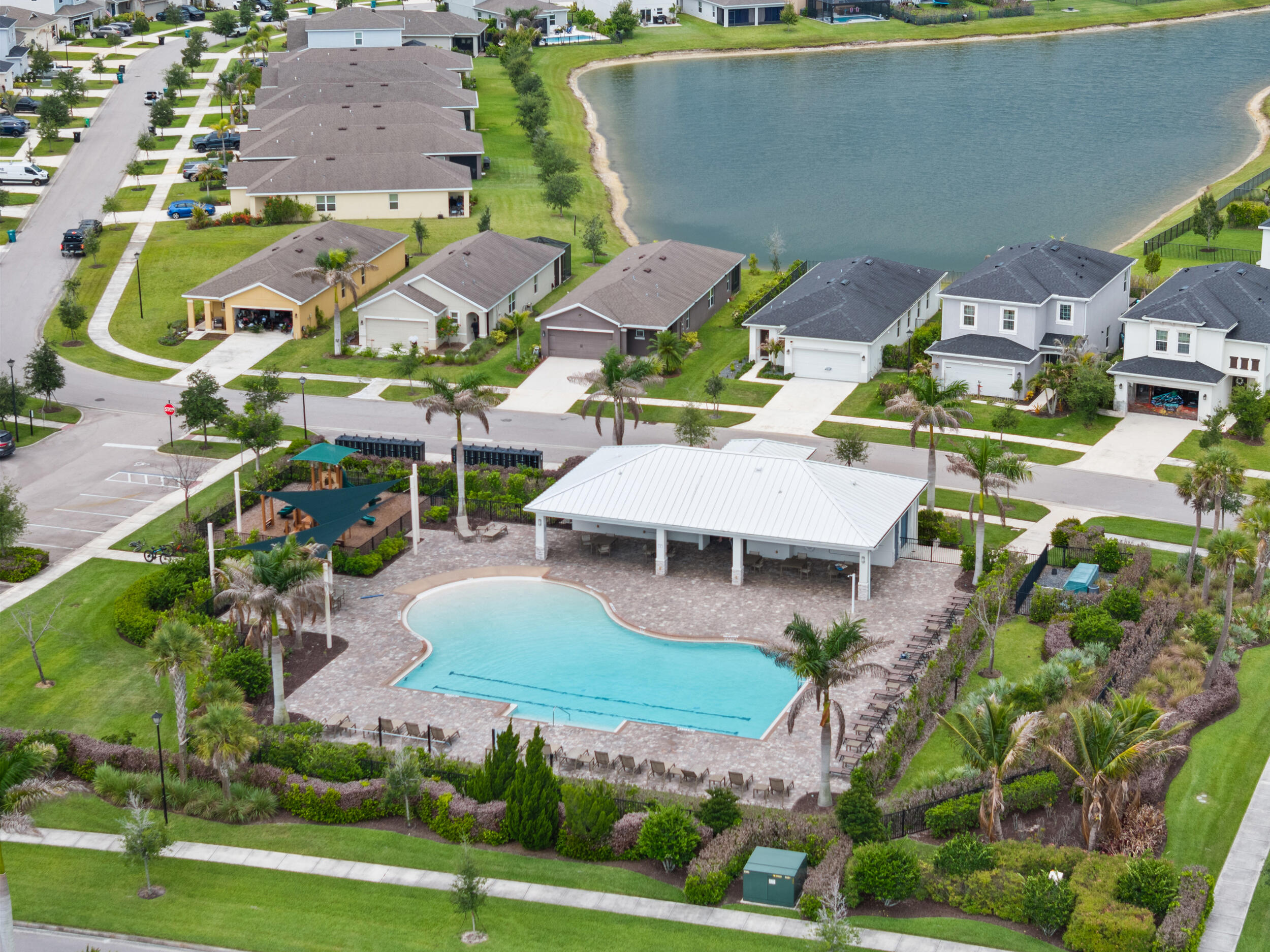 main property photo 51