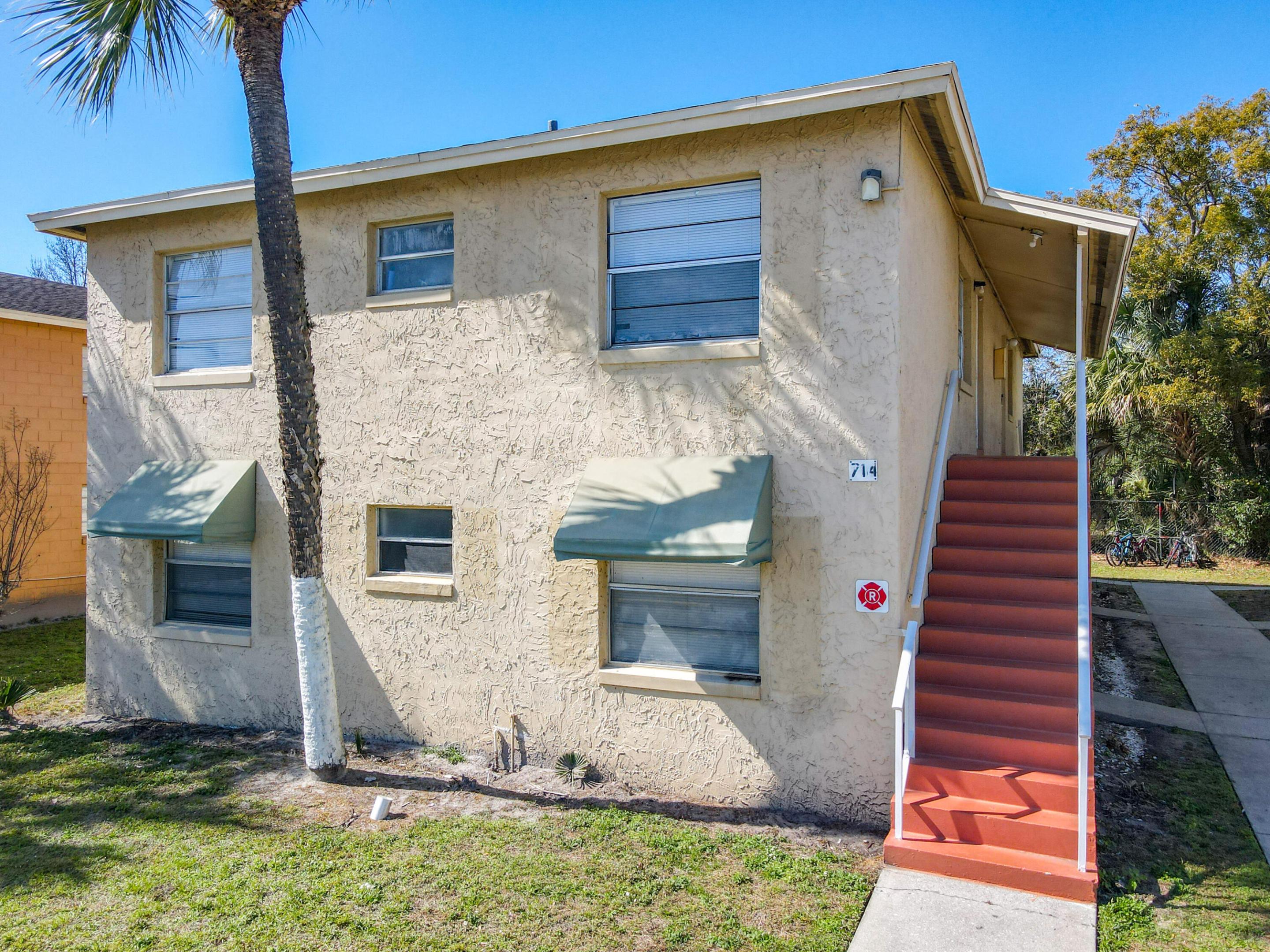 main property photo 25