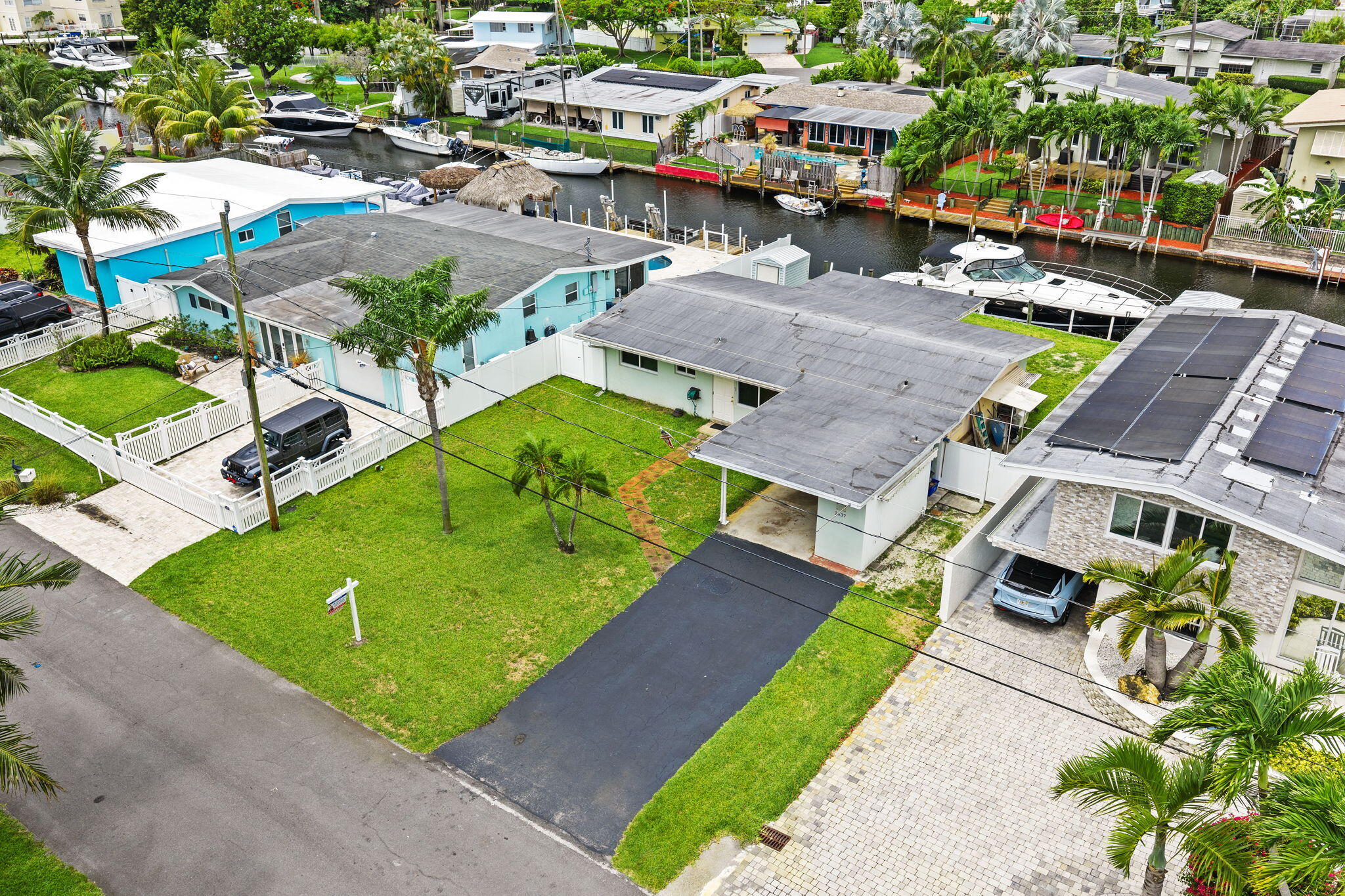 main property photo 22