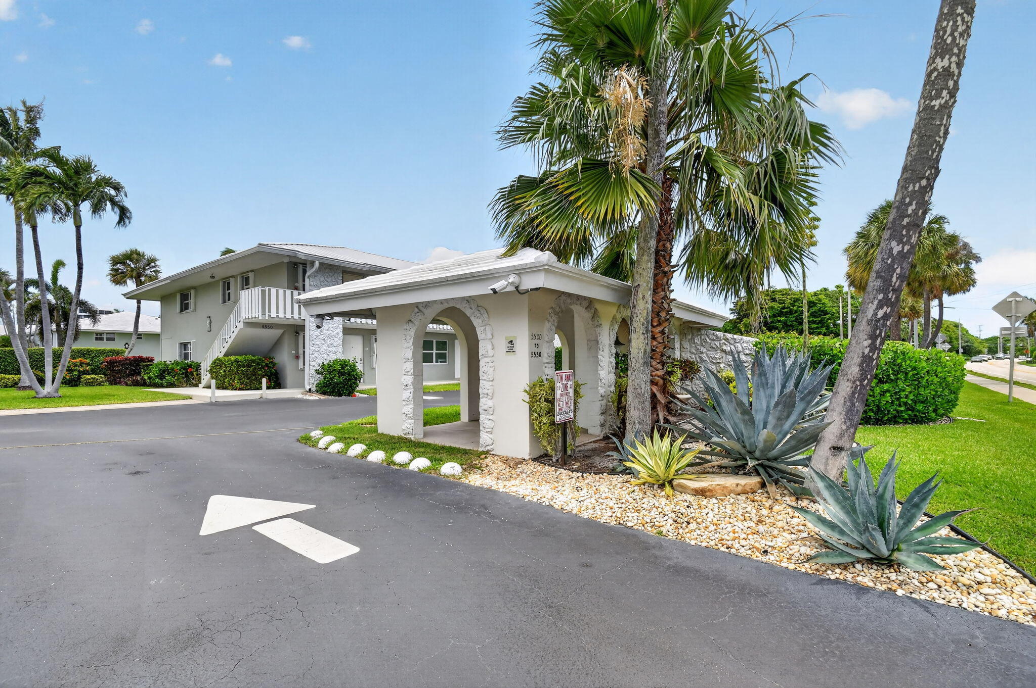 main property photo 57
