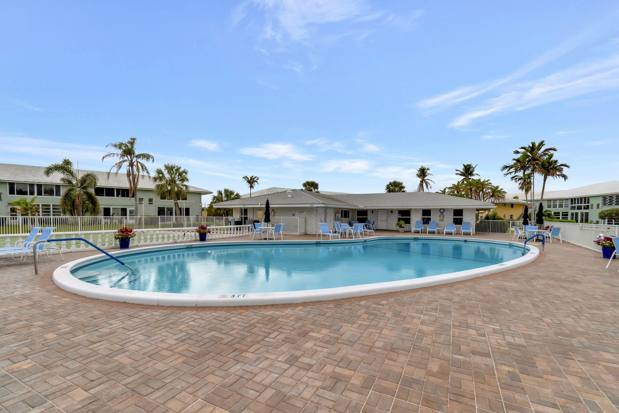 main property photo 91
