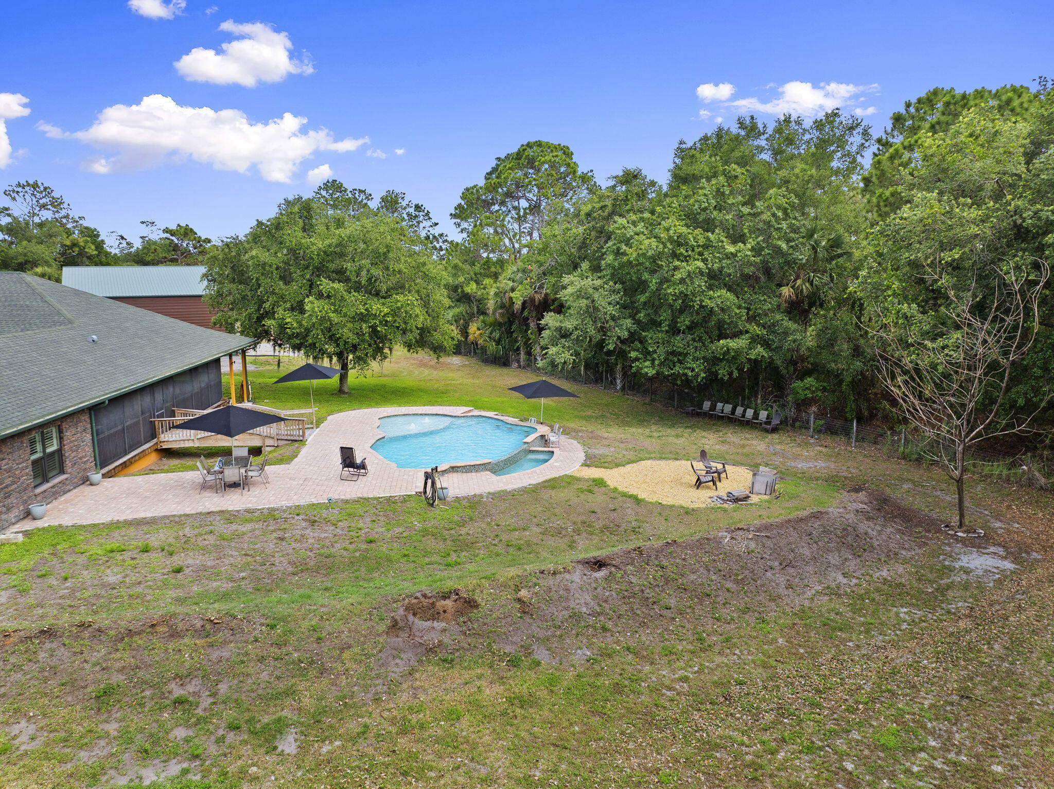 main property photo 49