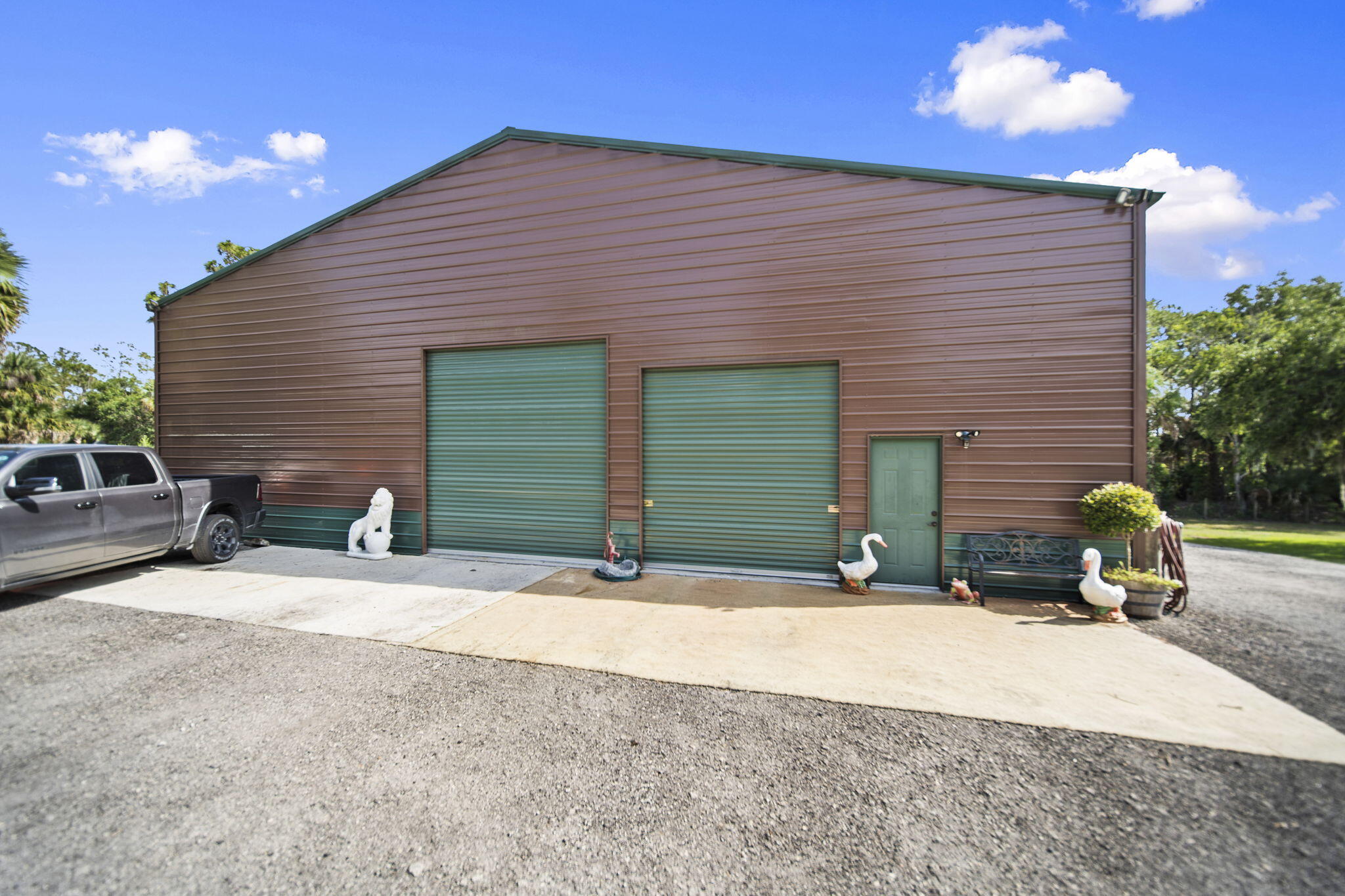 main property photo 56