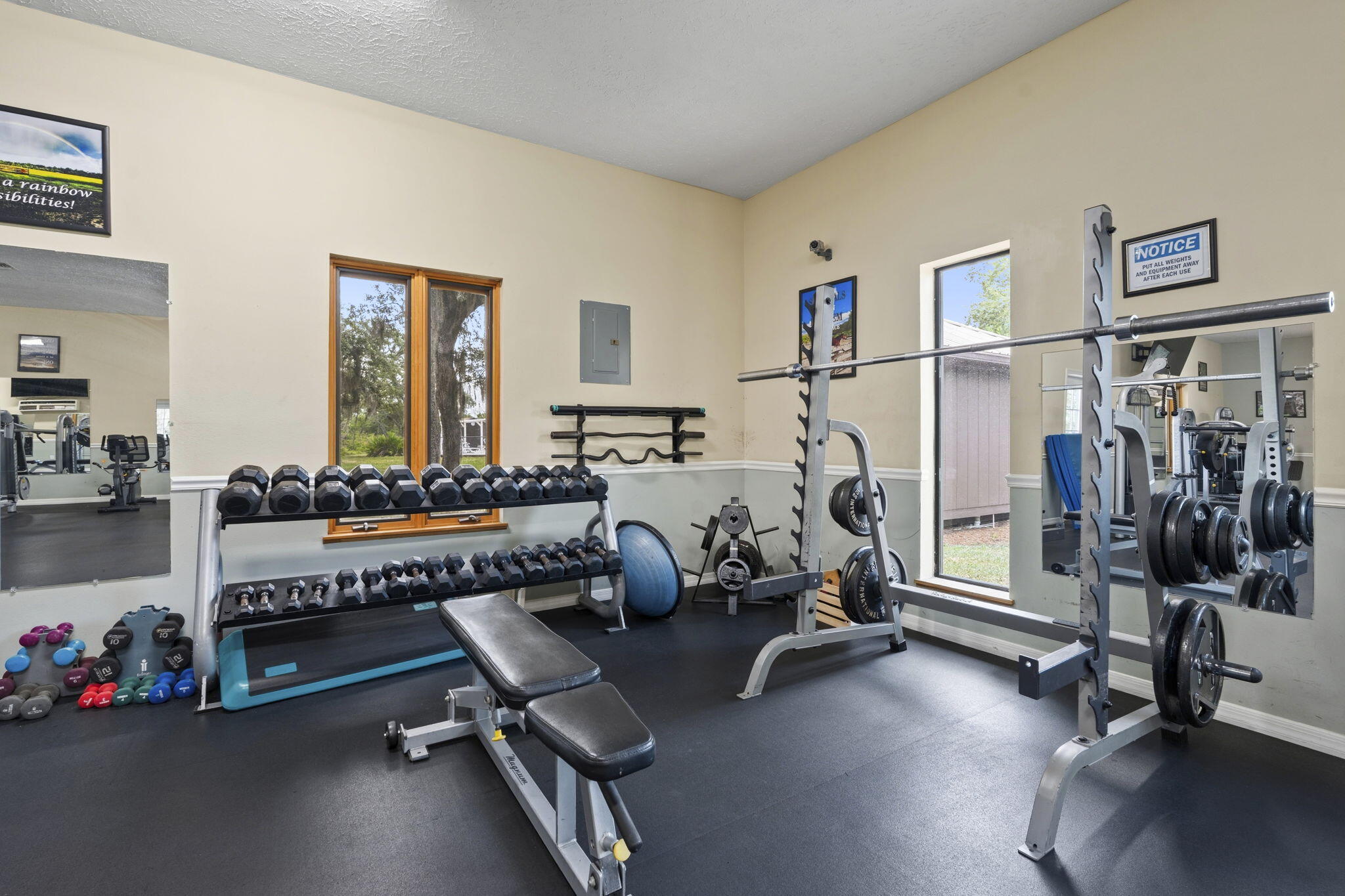 main property photo 99