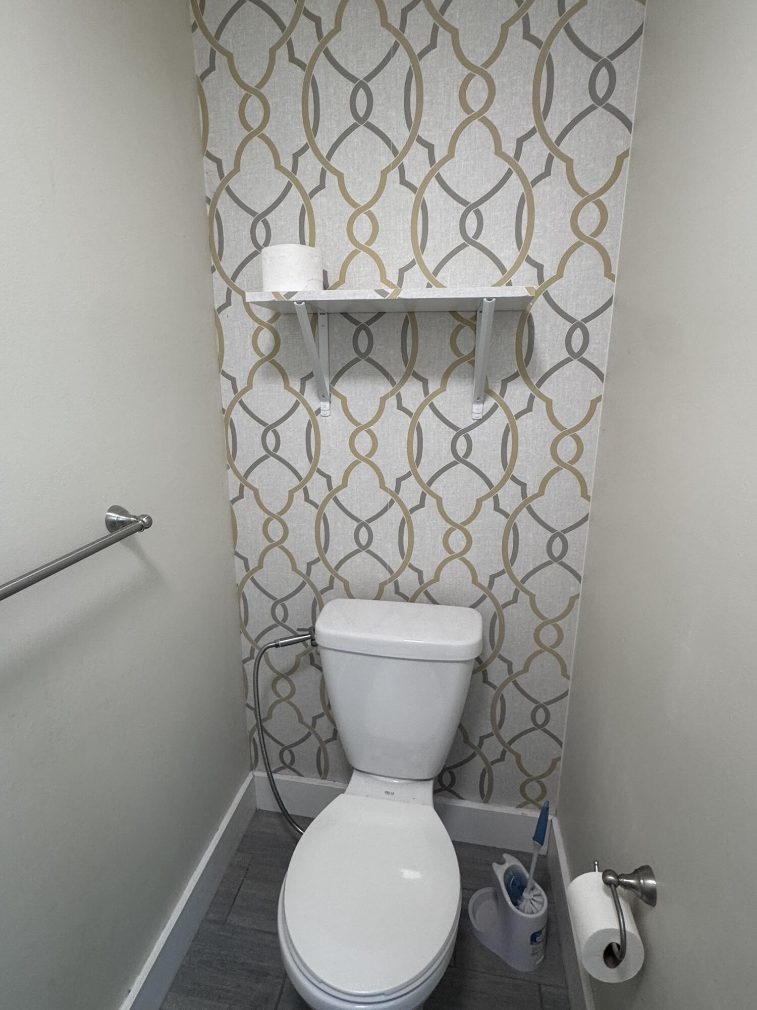 main property photo 26
