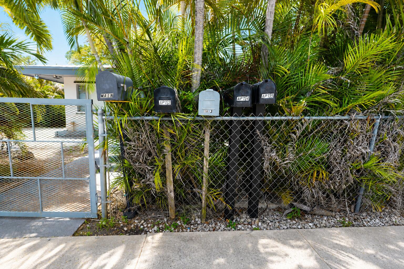 main property photo 20