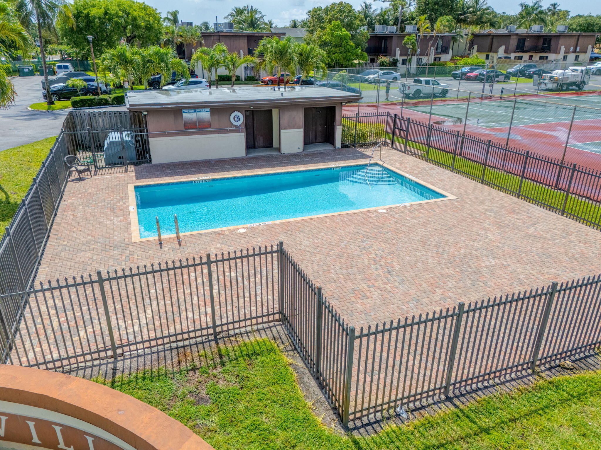 main property photo 46